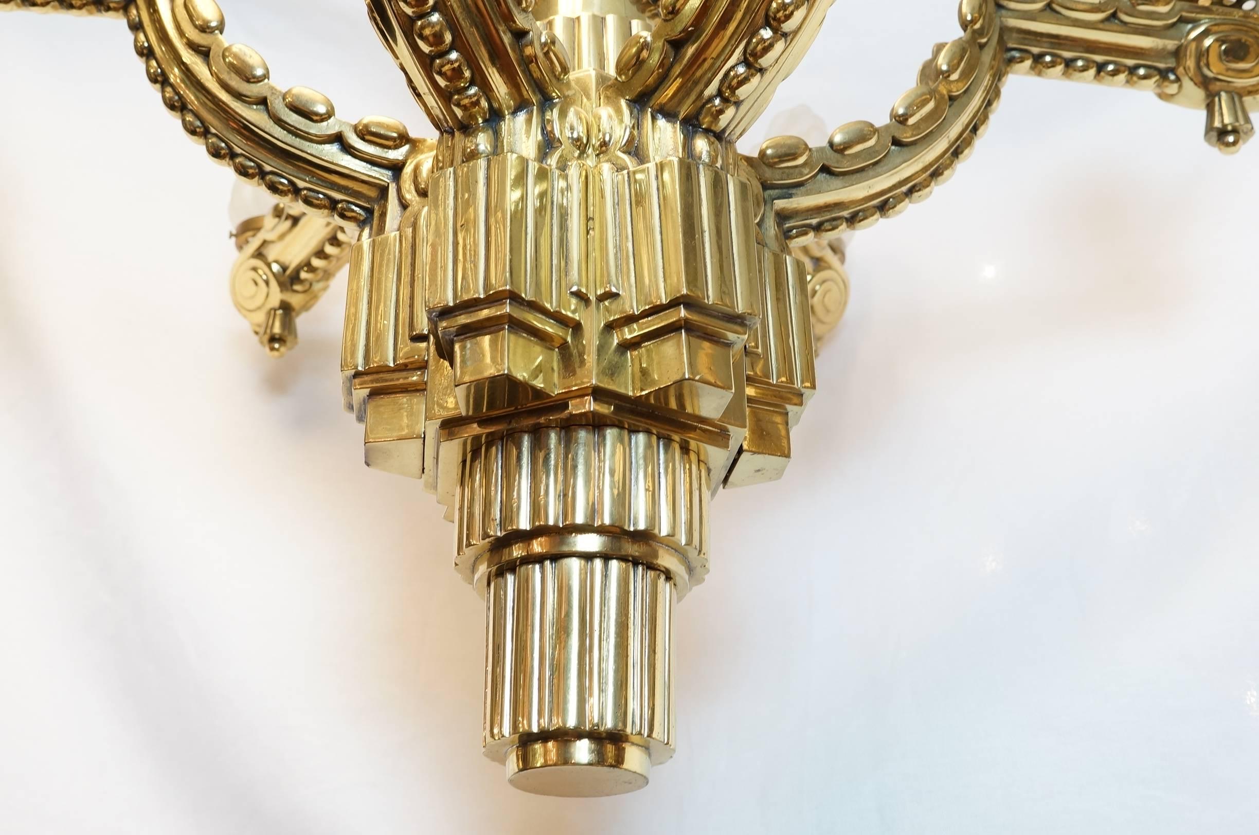 Ver Fine Quality French Art Deco Six-Arm Gilt Bronze Chandelier  In Good Condition For Sale In New York, NY