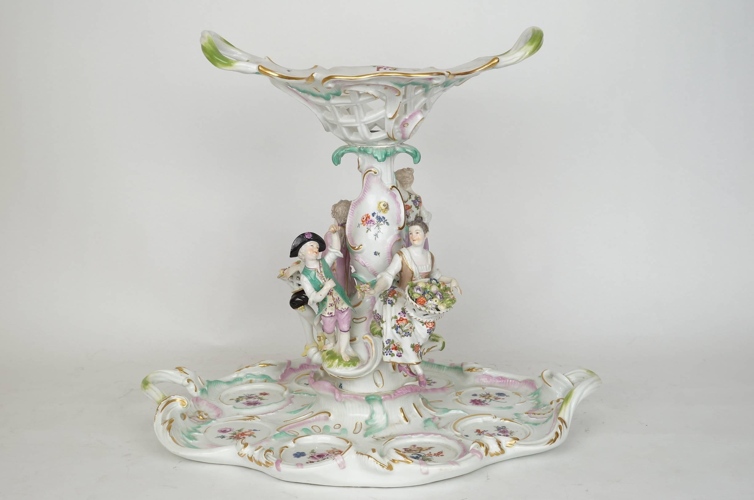 Important Meissen Figural Centerpiece with Basket on Top and Cherubs Around with Floral decoration
Meissen Blue Crossed Sword Marking on Bottom of the Base
Stock Number: DA110