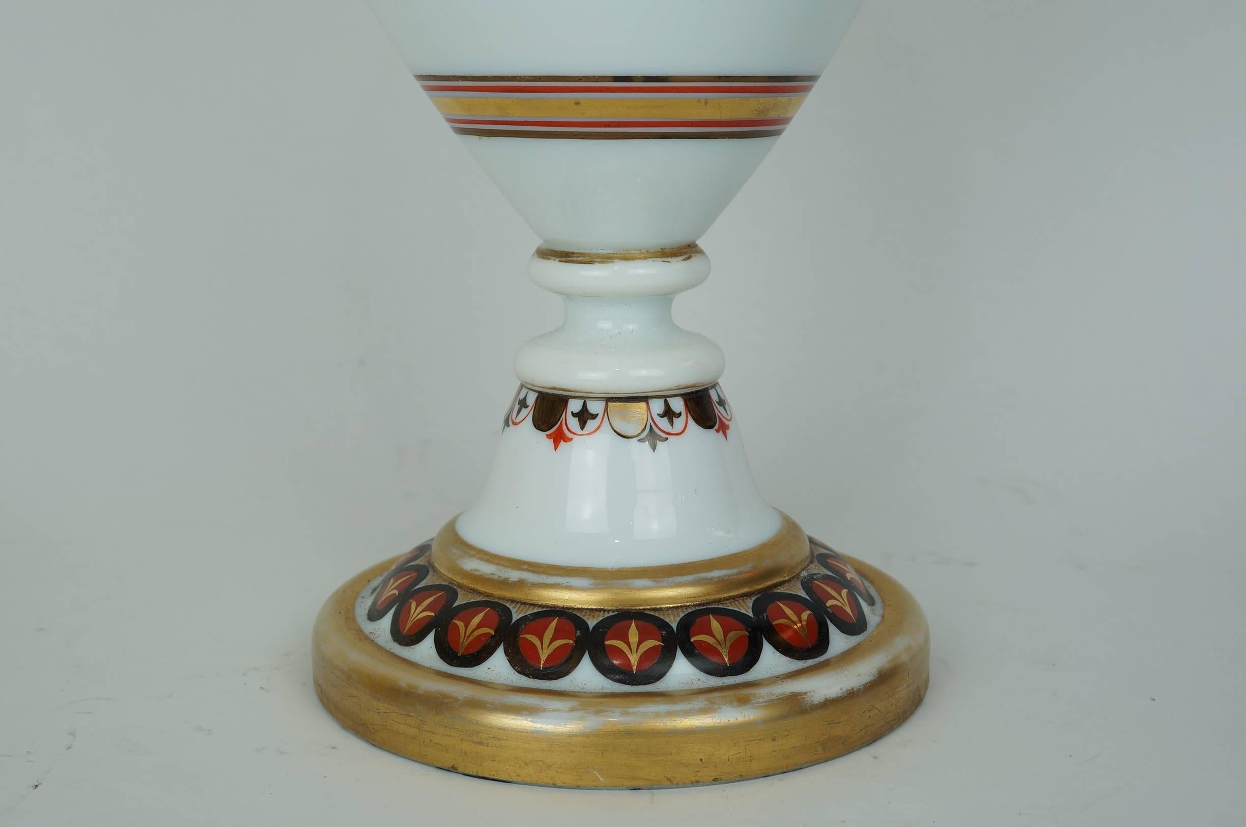 20th Century Neoclassical White Opaline Vase with Gilt Painted Chariot Scene For Sale