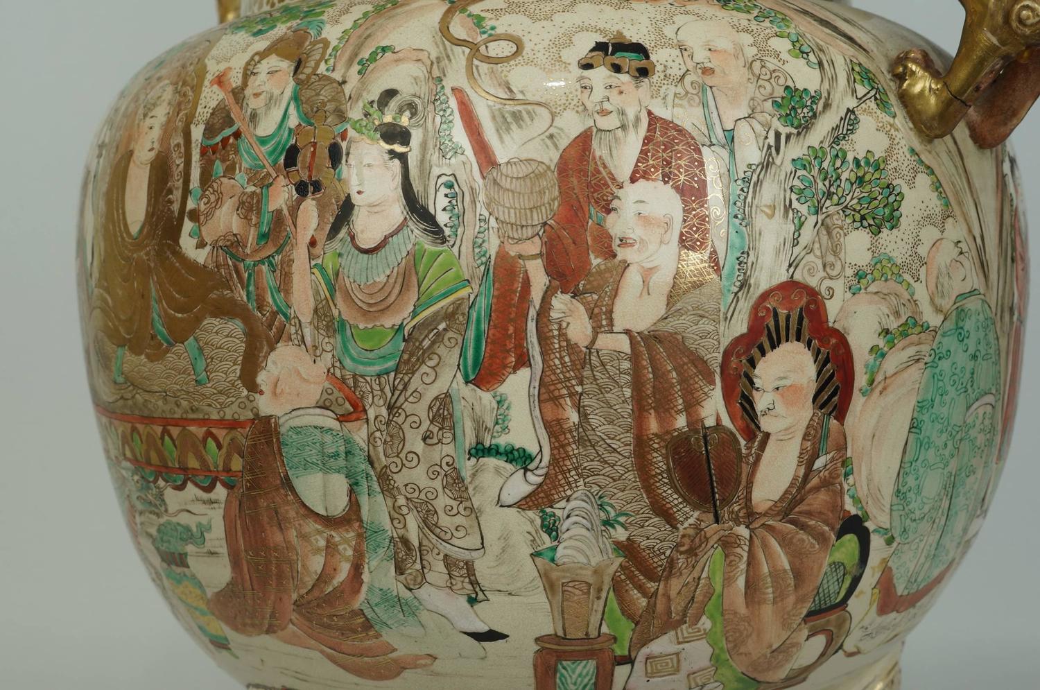 Large Antique Japanese Satsuma Koro Covered Urn with Foo Dog Handles