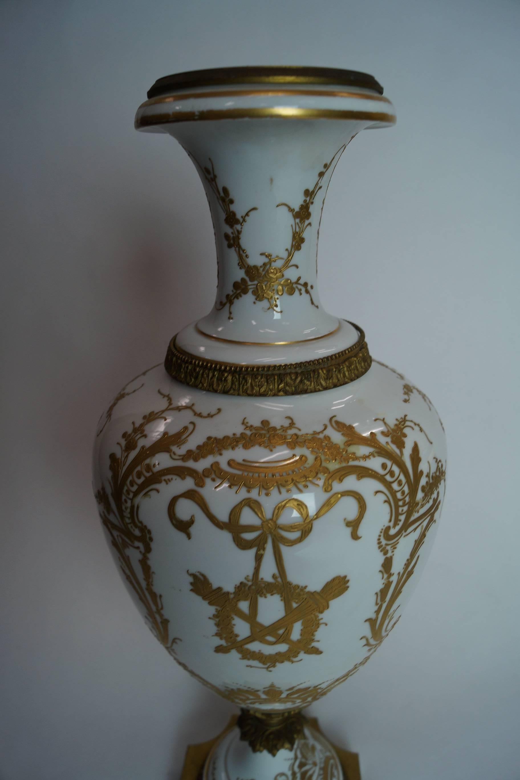 19th Century Austrian Bronze-Mounted Royal Vienna Hand-Painted Vase In Good Condition In New York, NY