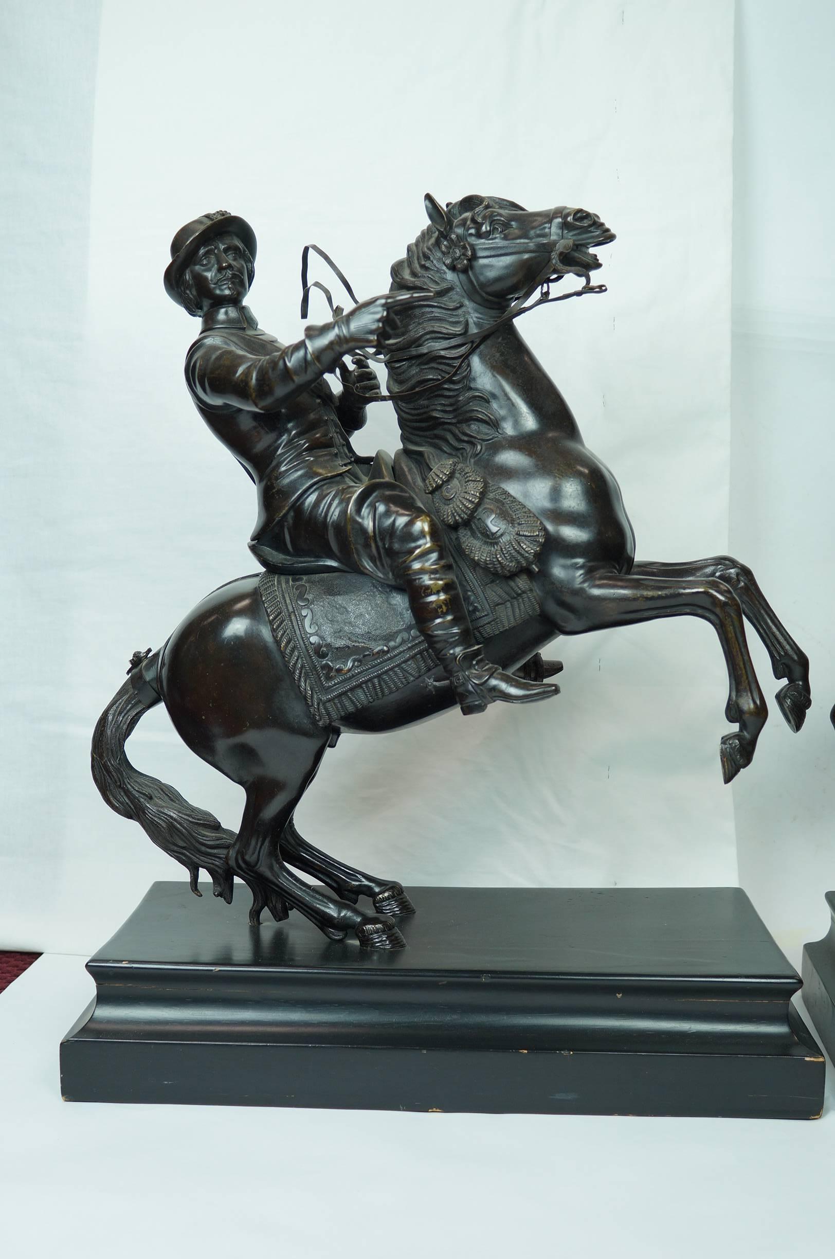 Large pair of patinated bronze figures of warriors on horse with fine quality bronze casting.
Stock Number: SC149