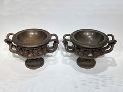 Ein Paar „Albani“-Vasen aus patinierter Bronze von Barbe-dienne aus dem 19. Jahrhundert, nach antikem Vorbild