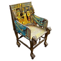 Fauteuil de style néo-égyptien d'époque, inspiré du trône du roi Toutânkhamon