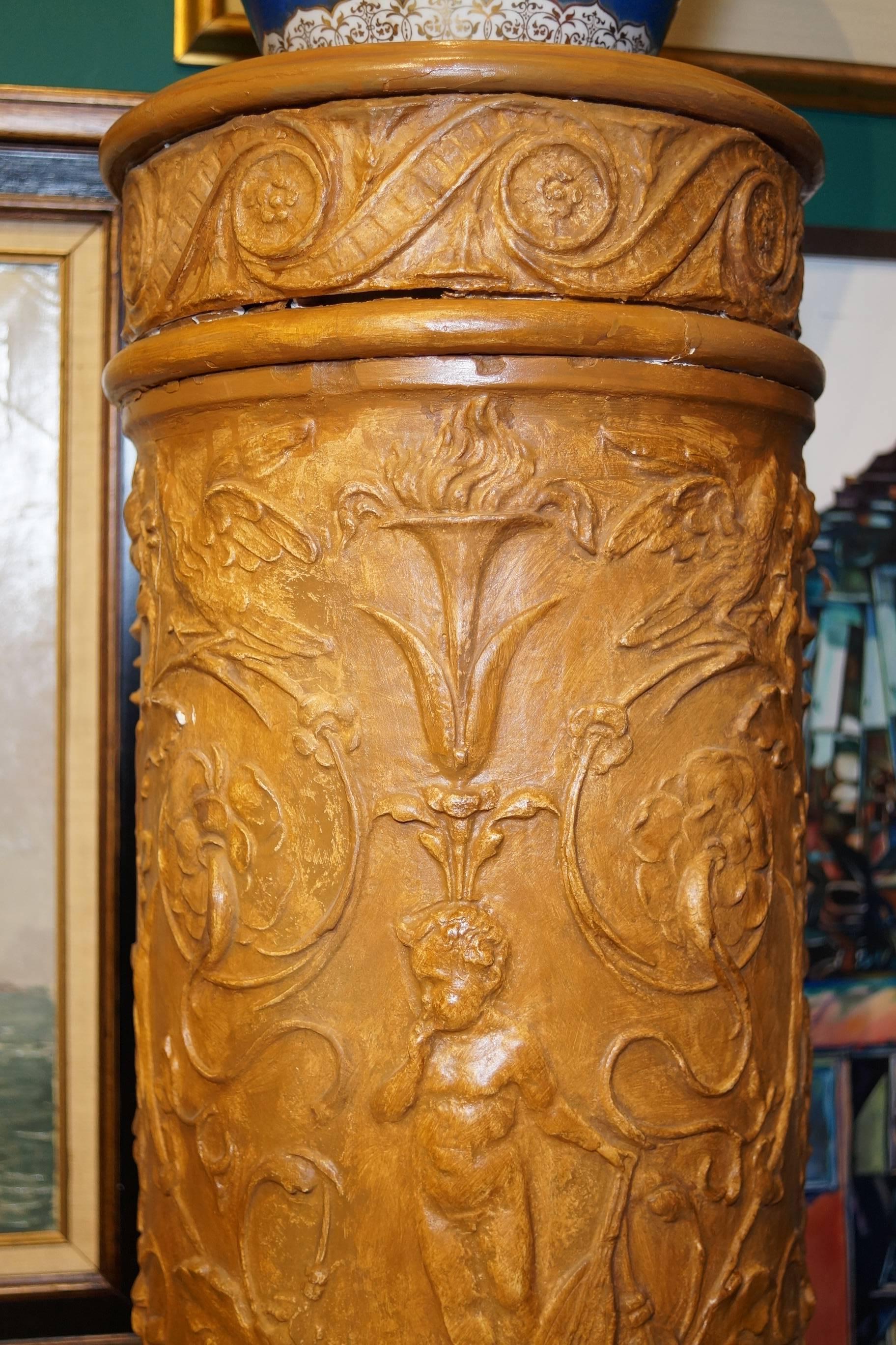 Set of Four Neoclassical Gilt Gesso Pedestals with Figural Motif For Sale 1