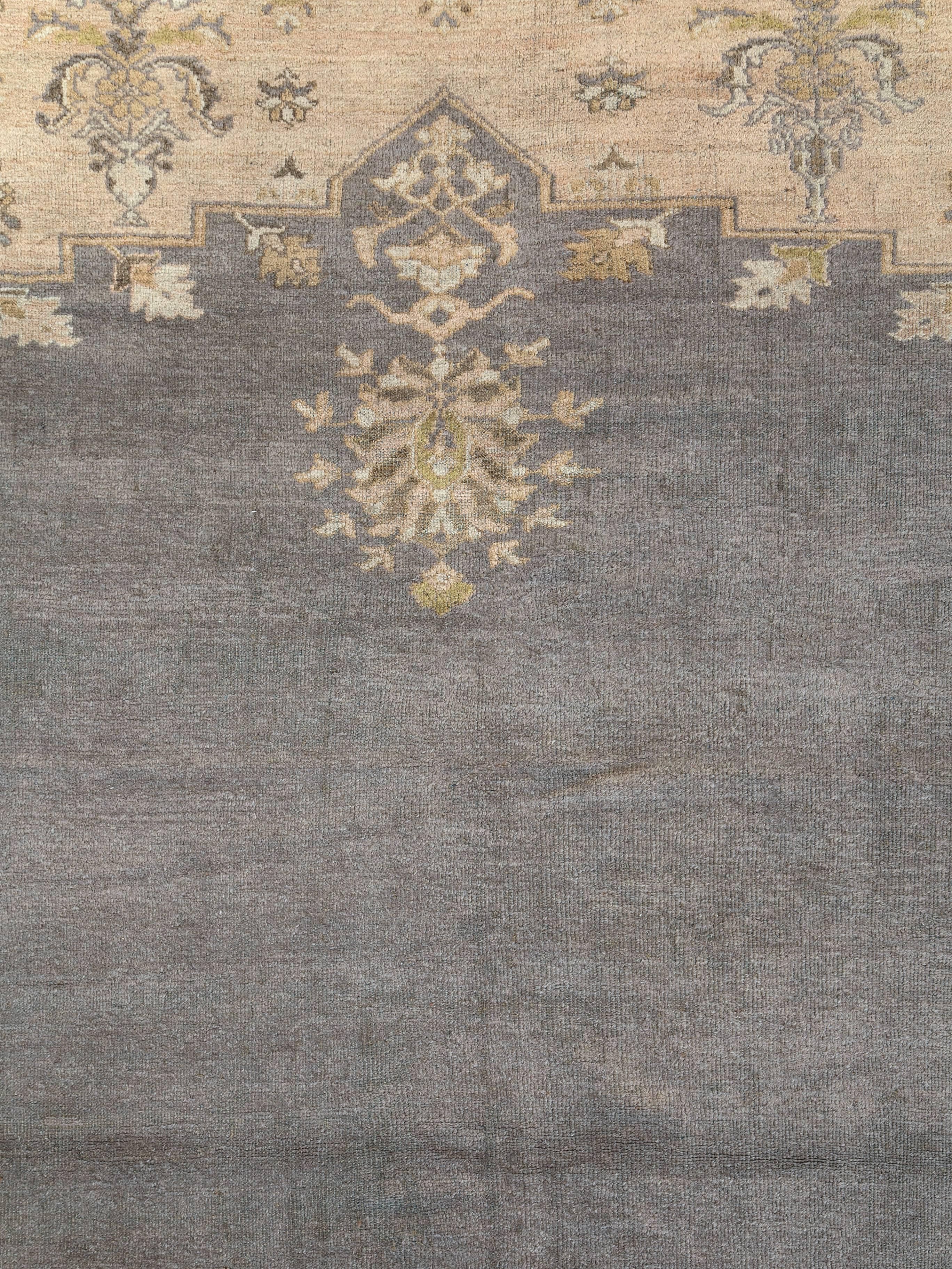 A European inspired antique Persian Mahal carpet from the second quarter of the 20th century.