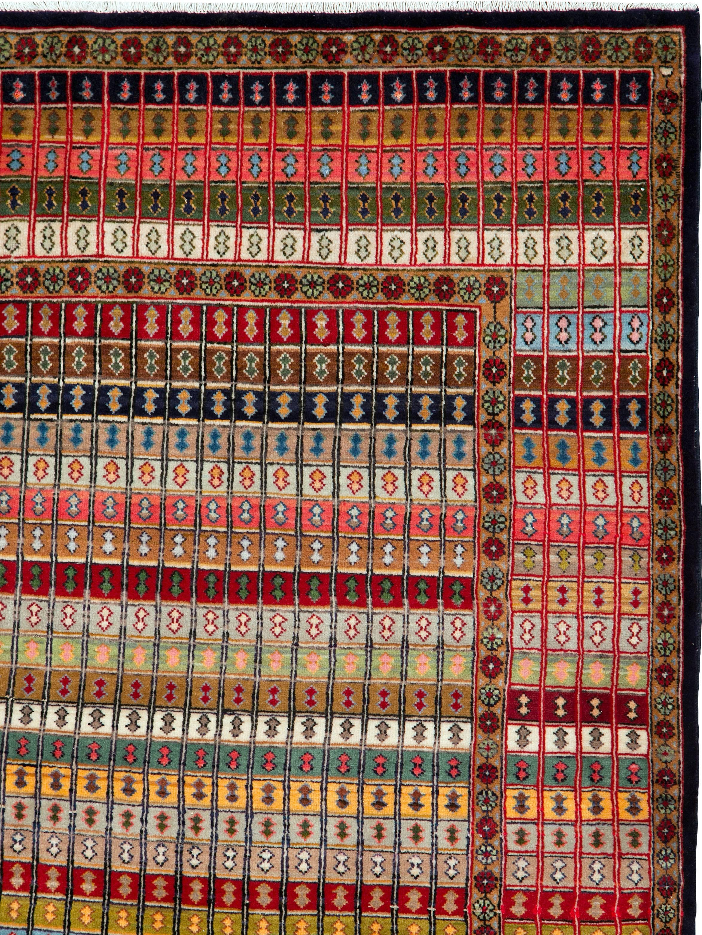 Hand-Woven Vintage Persian Kashan Rug For Sale