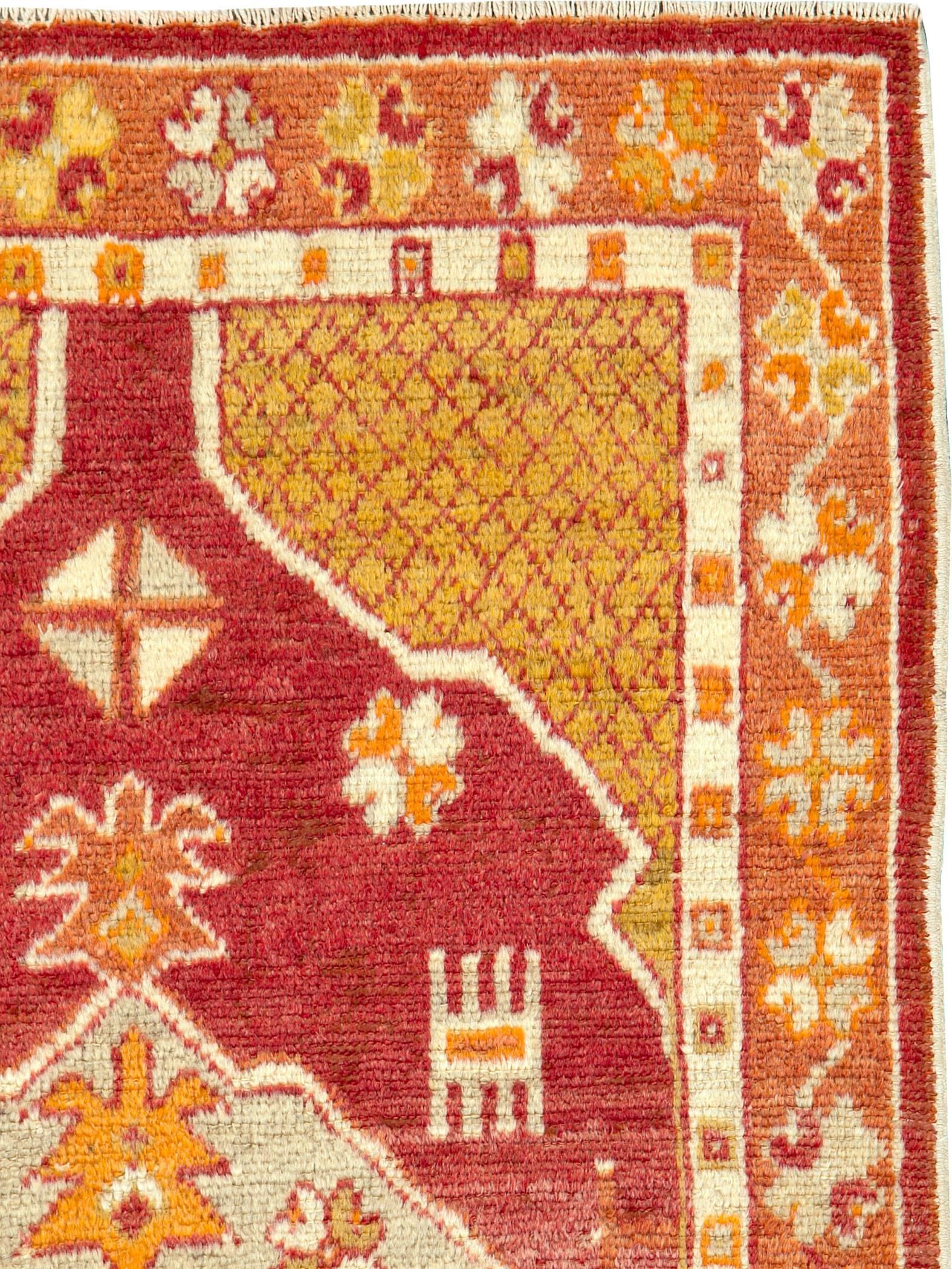 A vintage Turkish Oushak carpet from the second quarter of the 20th century.