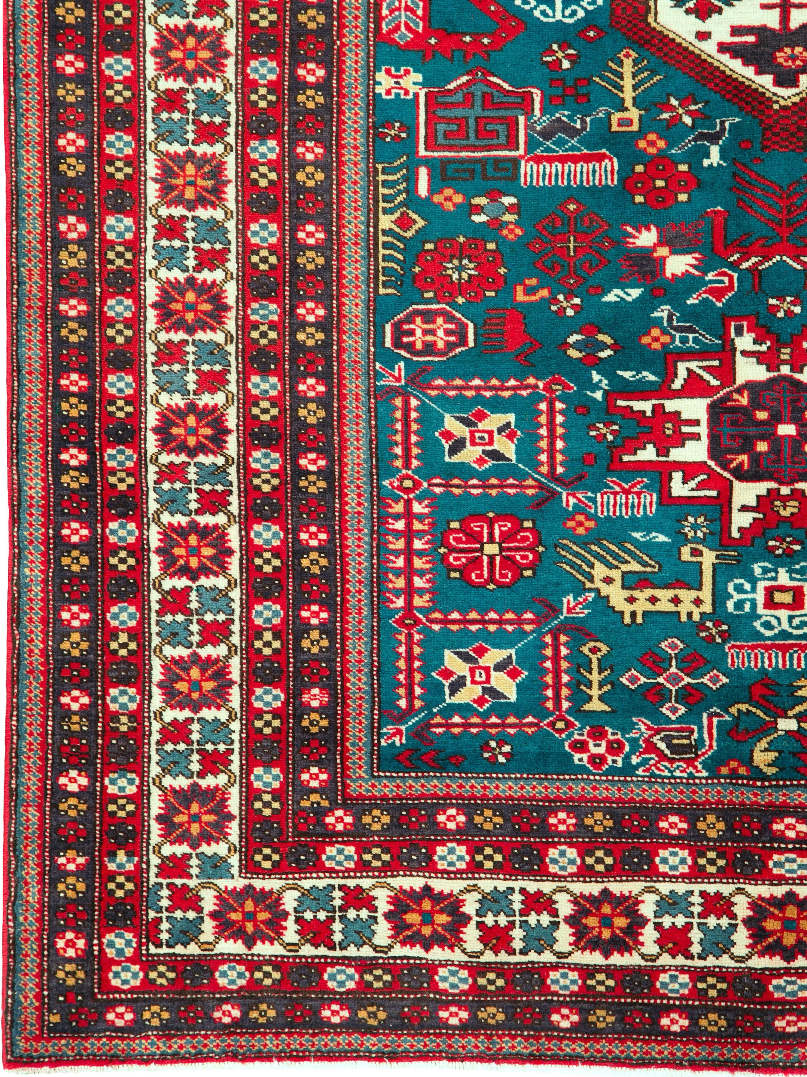 A vintage Persian Tabriz carpet from the second half of the 20th century.