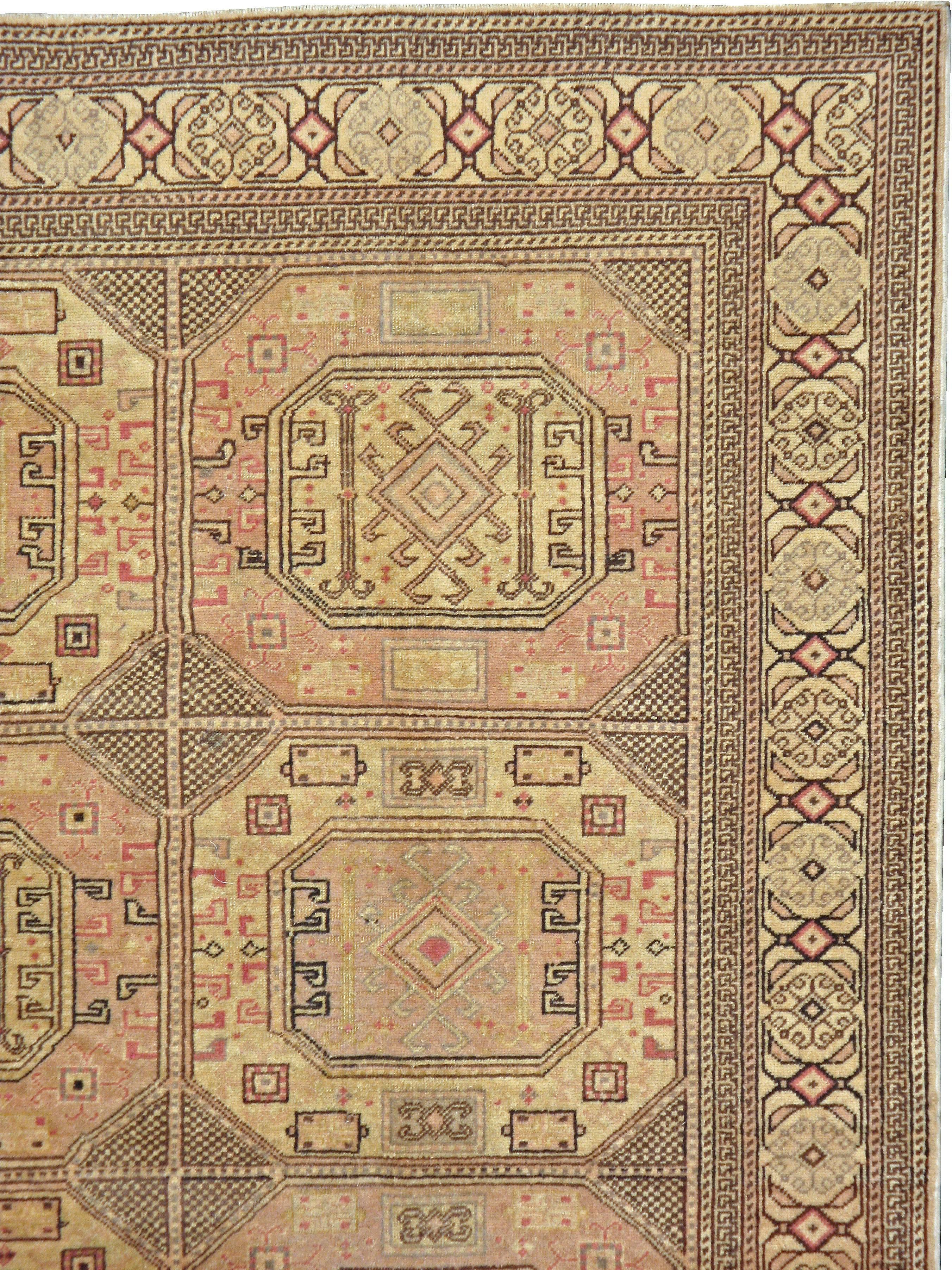 Hand-Woven Vintage Turkish Sivas Rug For Sale