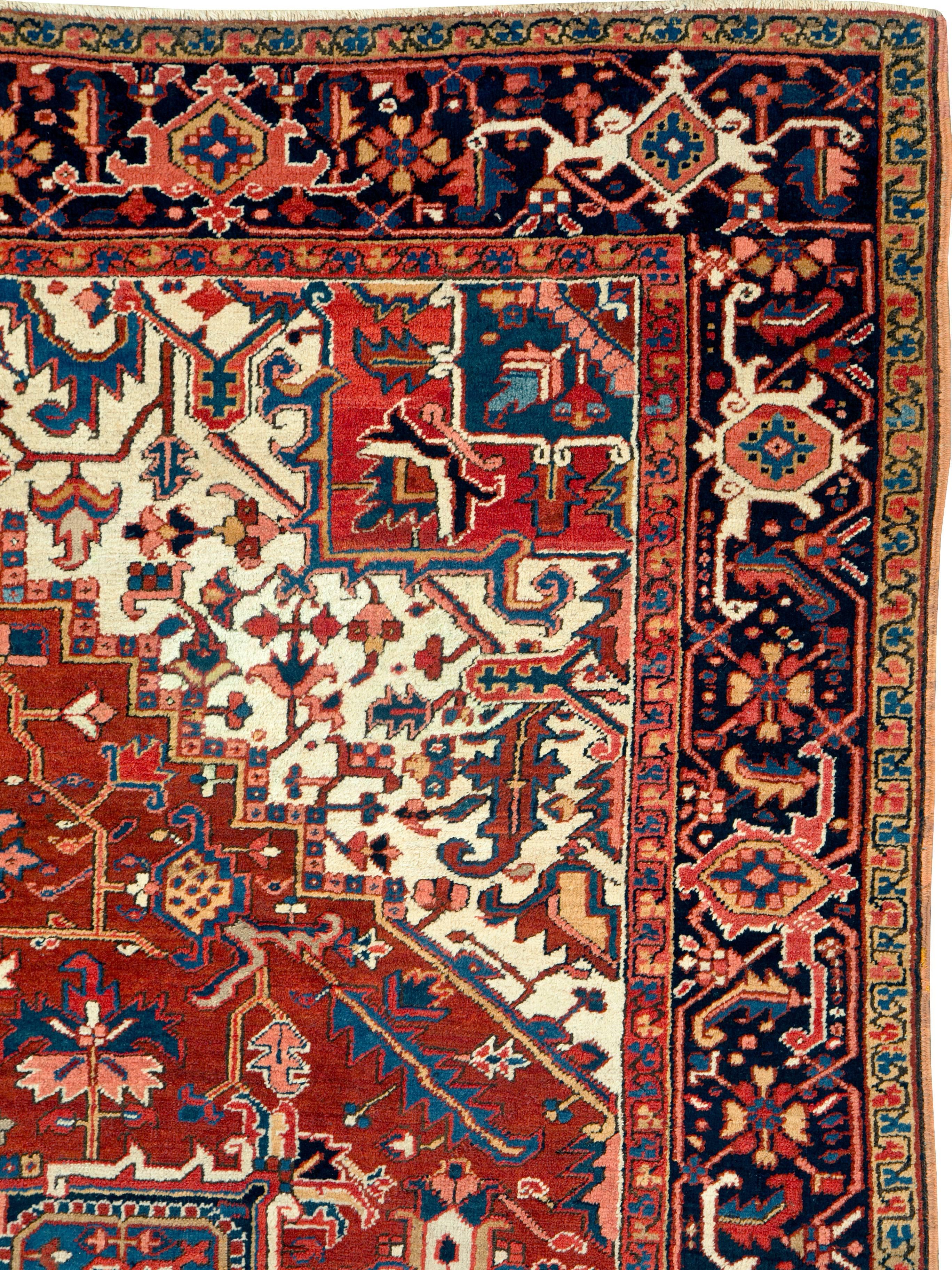 Heriz Serapi Vintage Persian Heriz Rug