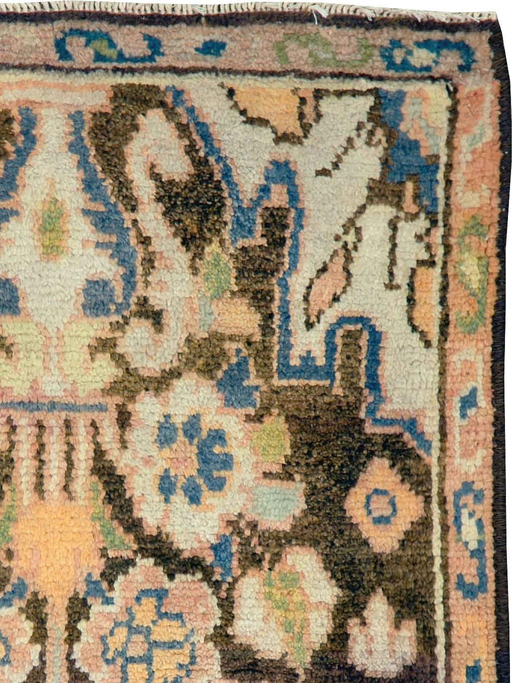 A vintage Persian Malayer rug from the mid-20th century.
