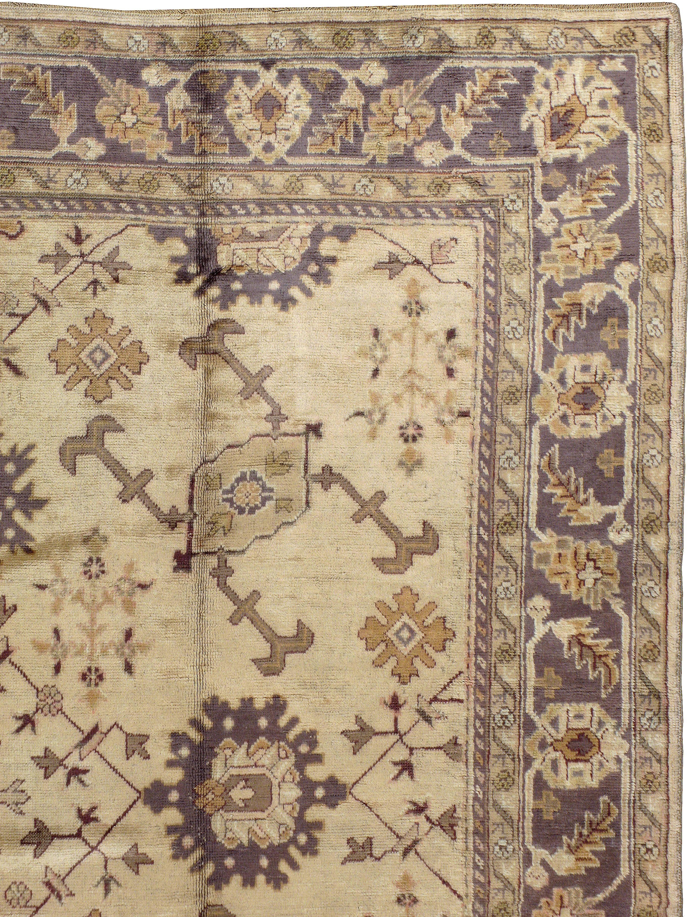 Mid-20th Century Antique Turkish Oushak Rug For Sale