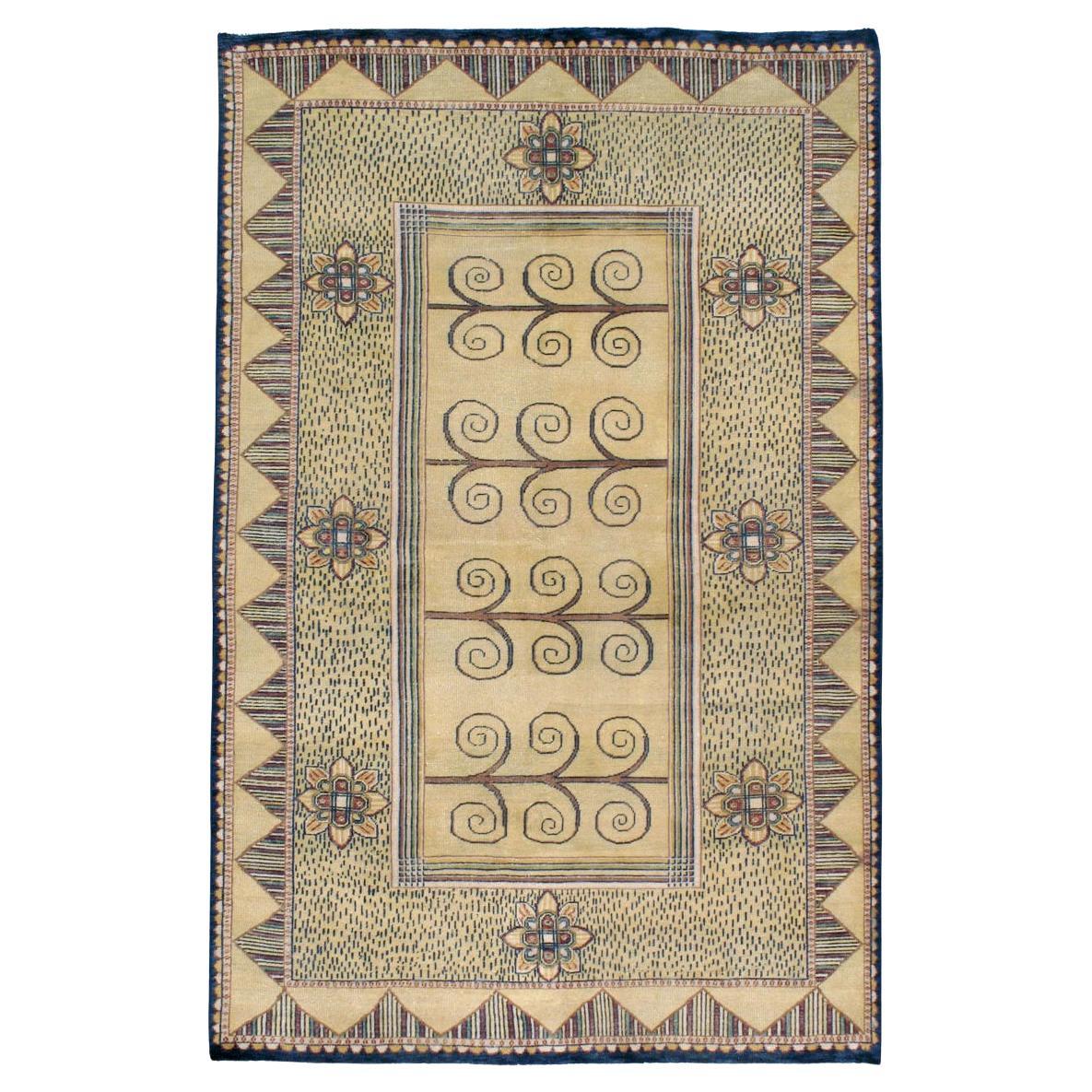 Tapis vintage de style Art déco indien en vente