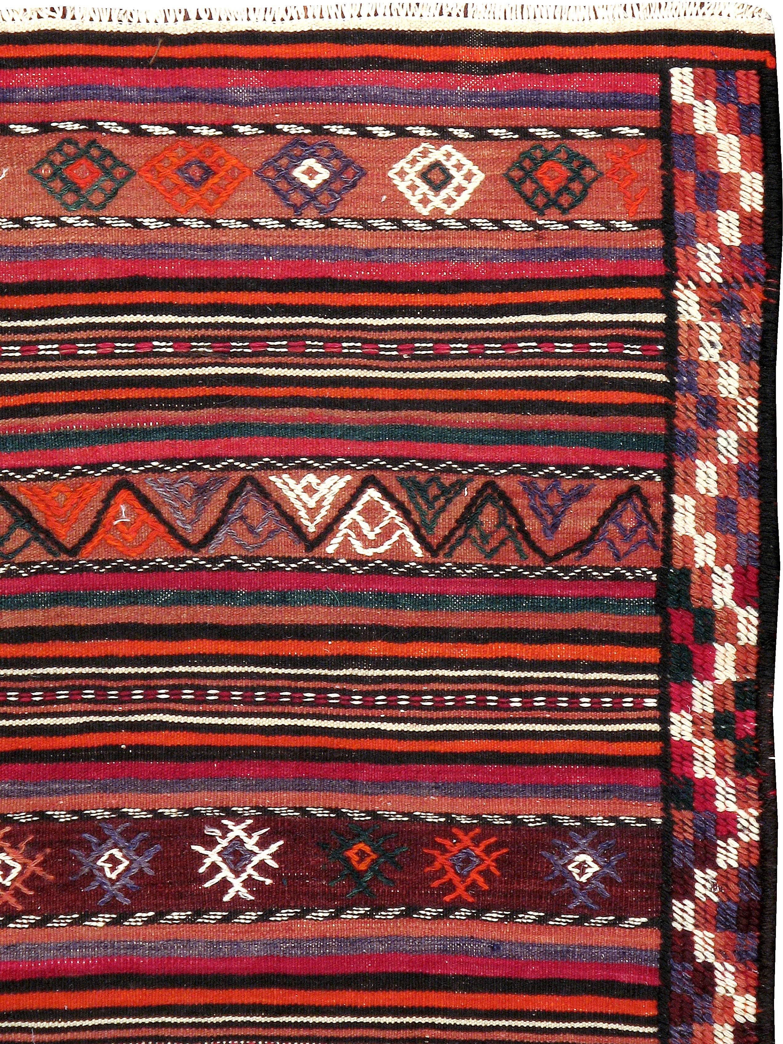 Vintage Turkish Kilim Flat-Weave Rug In Good Condition In New York, NY