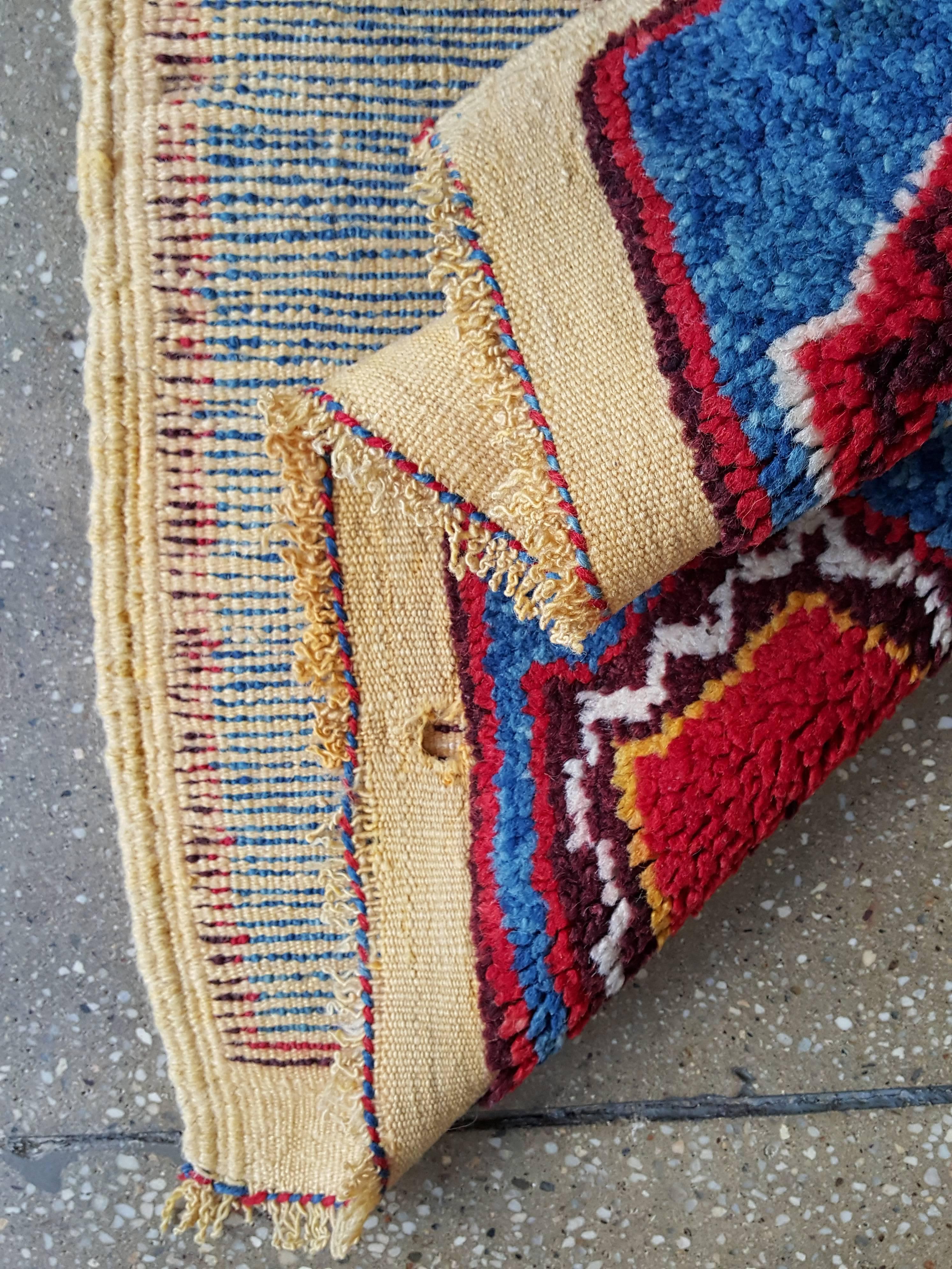 Vintage Moroccan Berber Rug In Good Condition In New York, NY