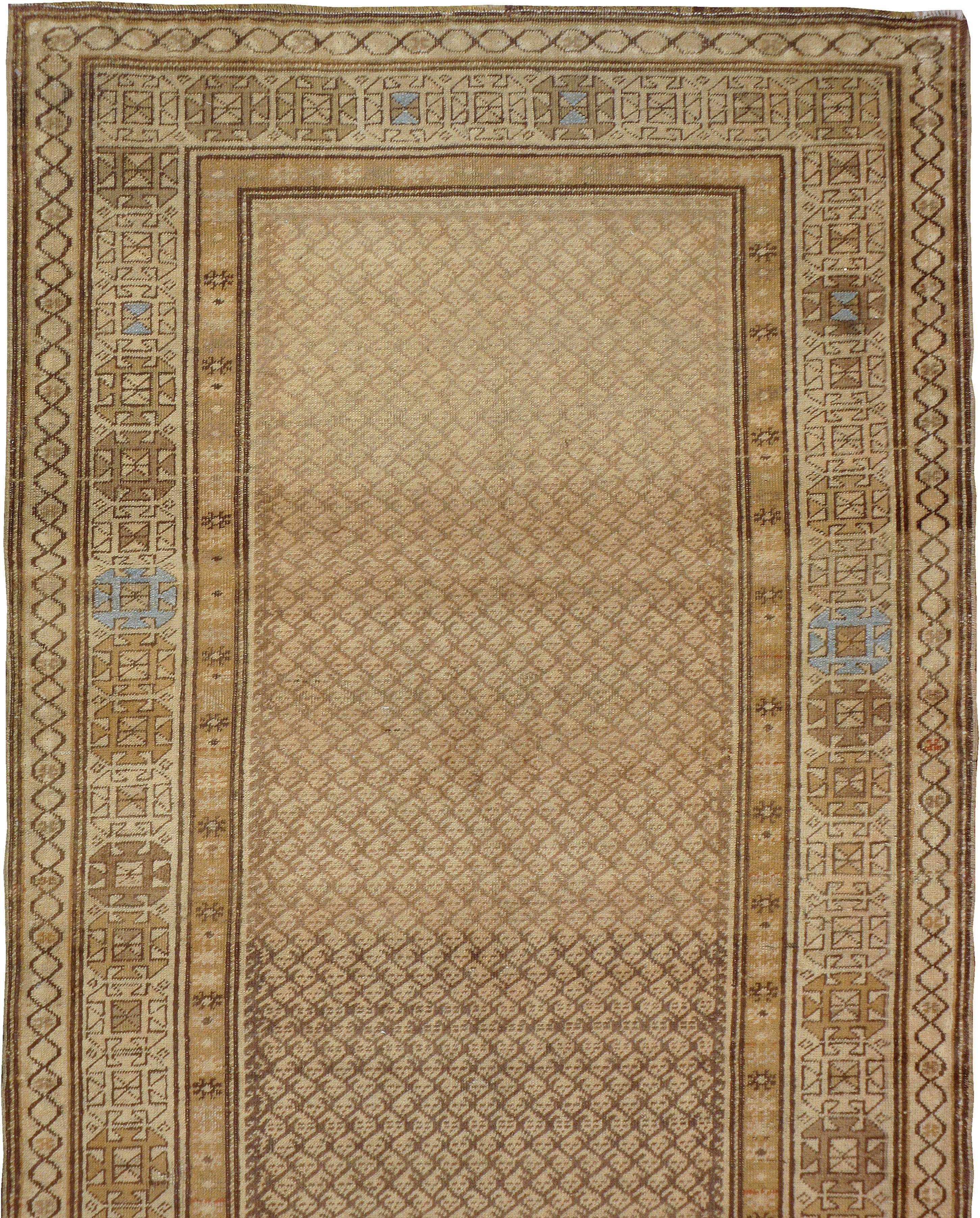 Early 20th Century Antique Persian Kurd Rug For Sale