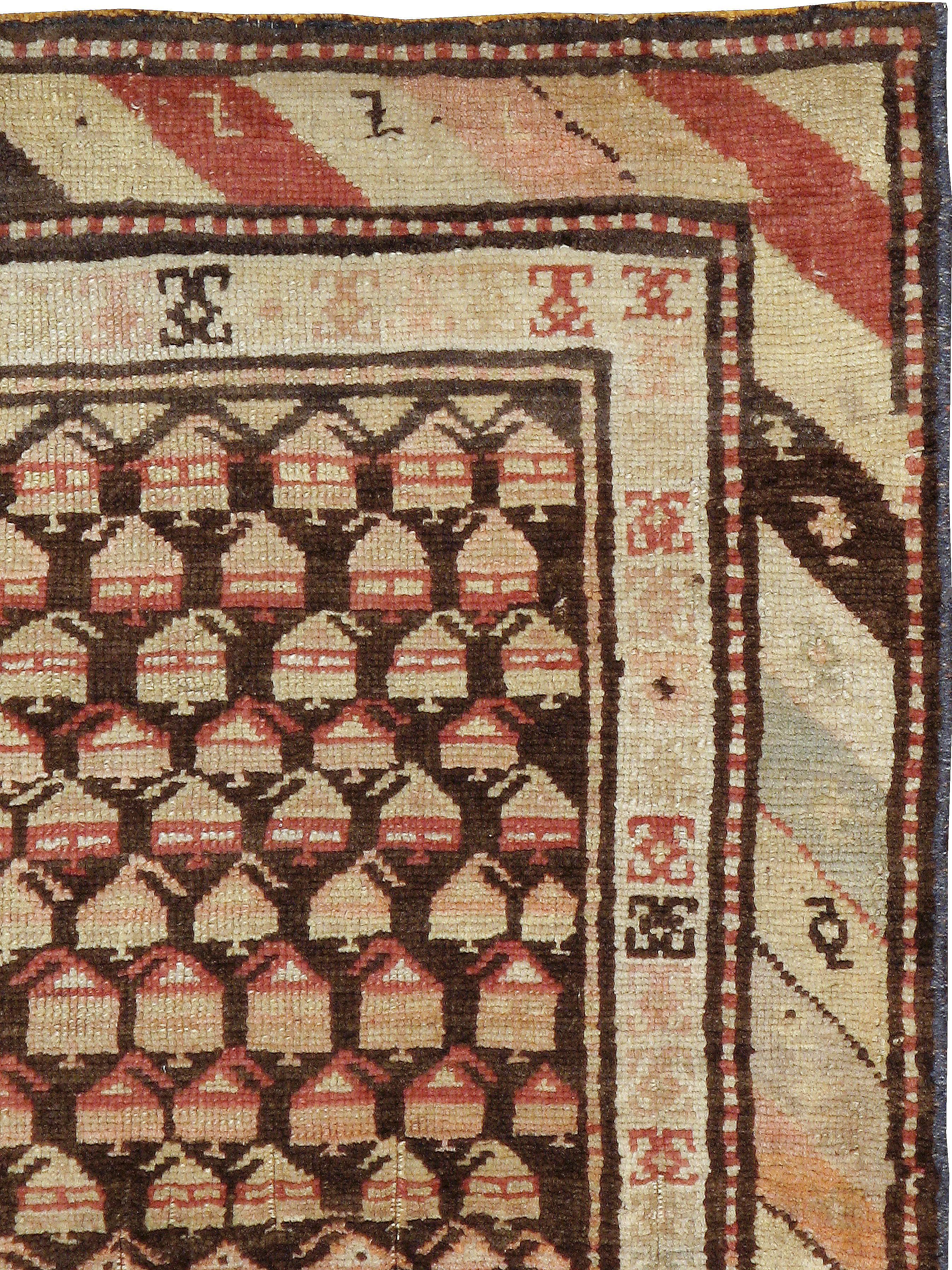 Antiker persischer kurdischer Teppich (Handgewebt) im Angebot
