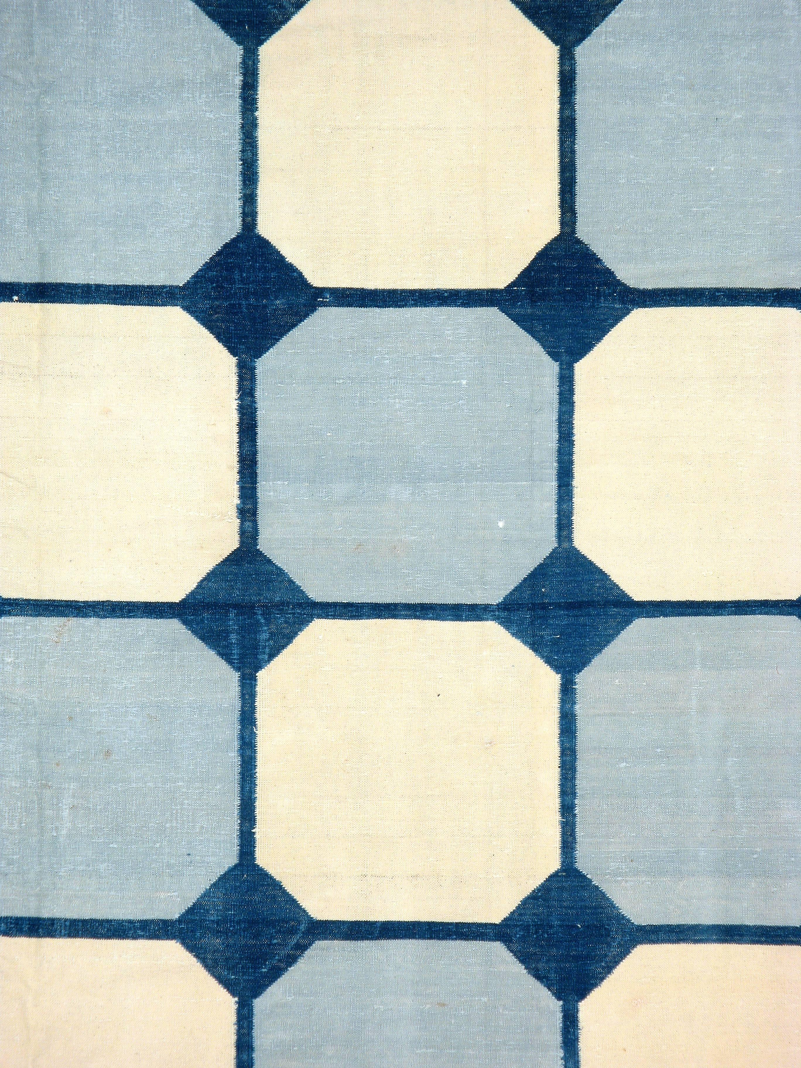 A vintage Indian flat-woven Dhurrie carpet from the second quarter of the 20th century.