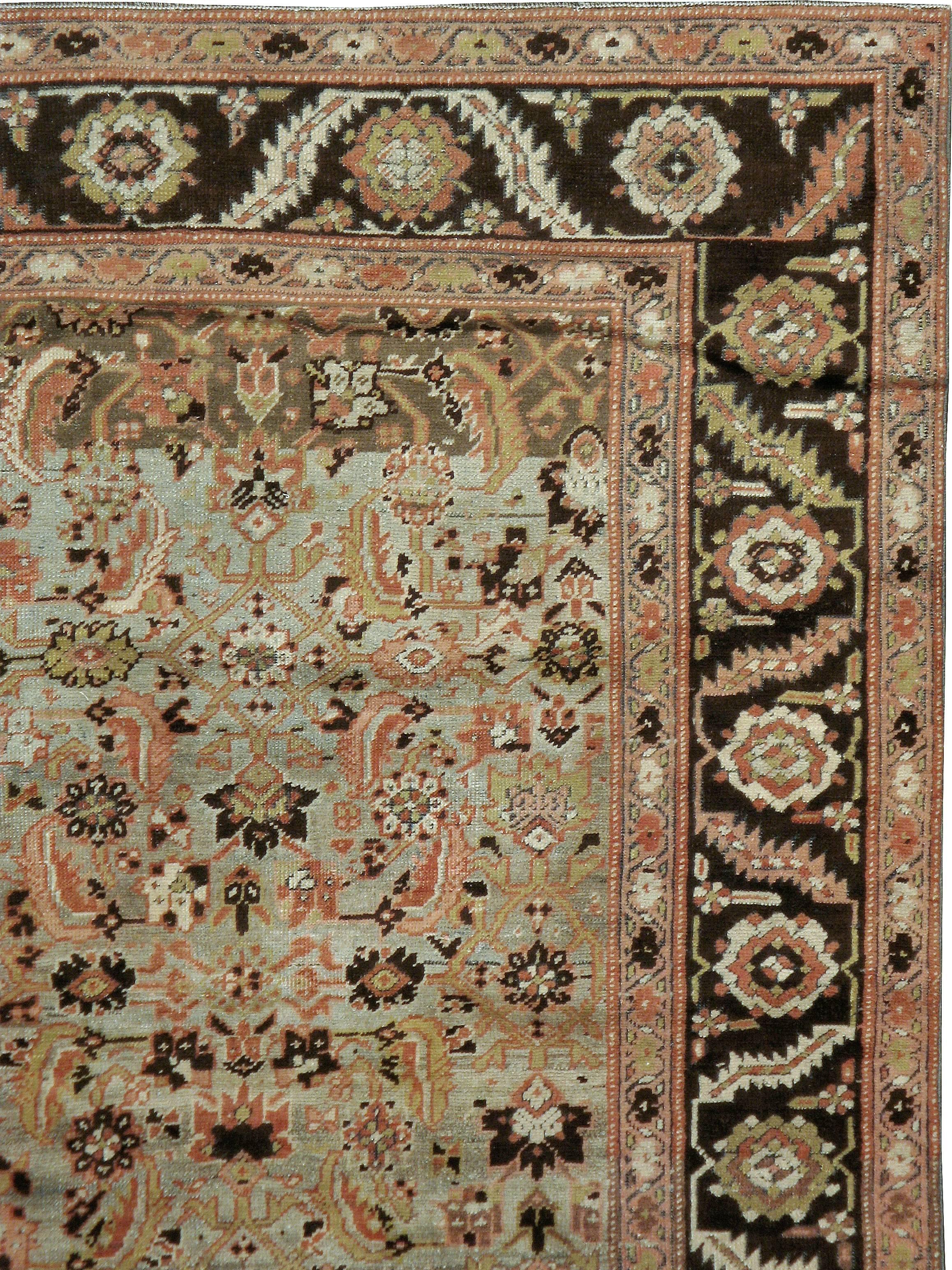 Antiker russischer Karabagh-Teppich aus Karabagh (Handgewebt) im Angebot