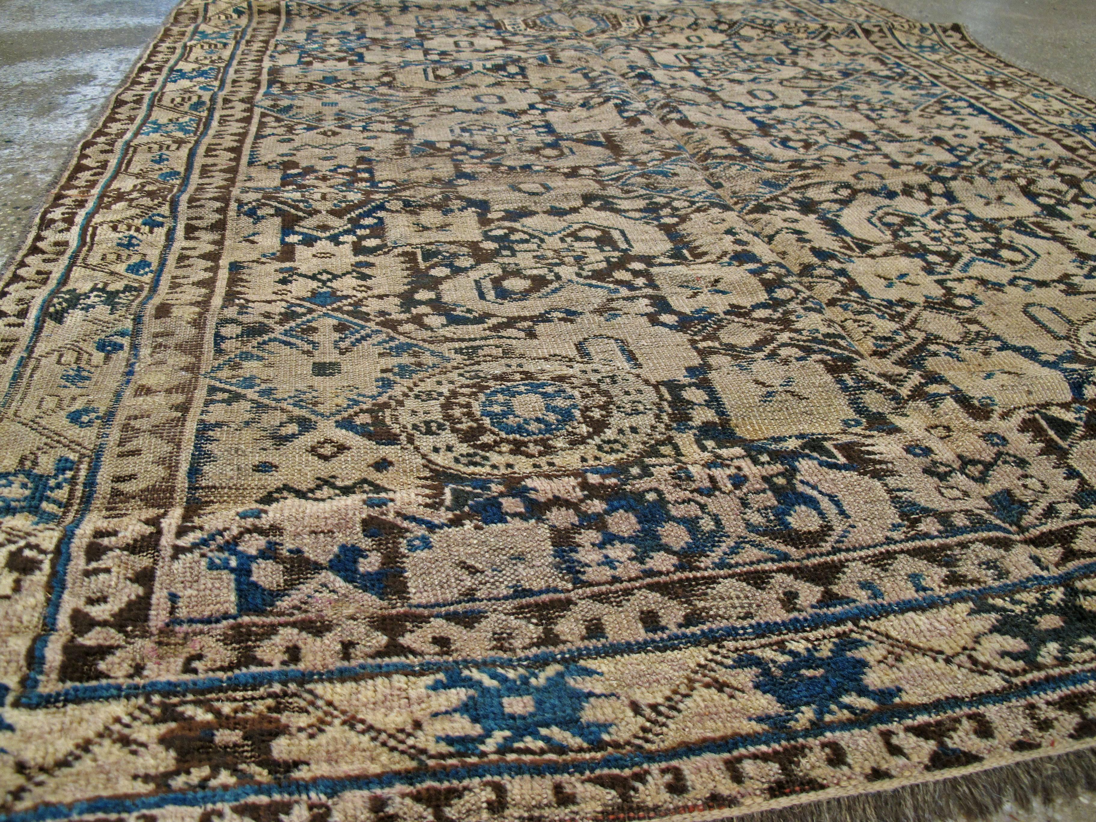 Antique Central Asian Turkoman Rug In Fair Condition For Sale In New York, NY