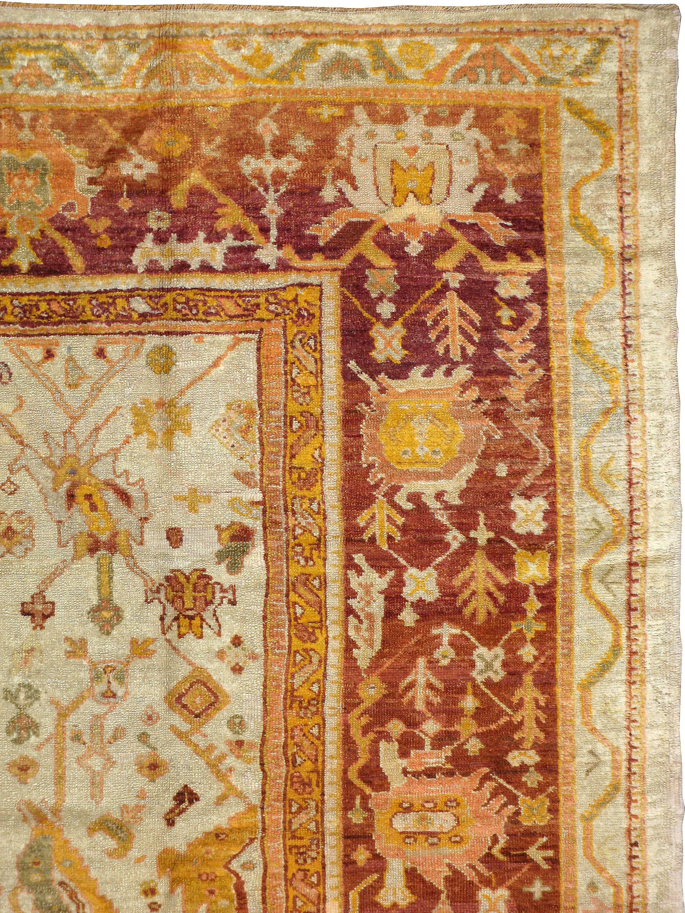 Antique Turkish Oushak Rug In Good Condition In New York, NY
