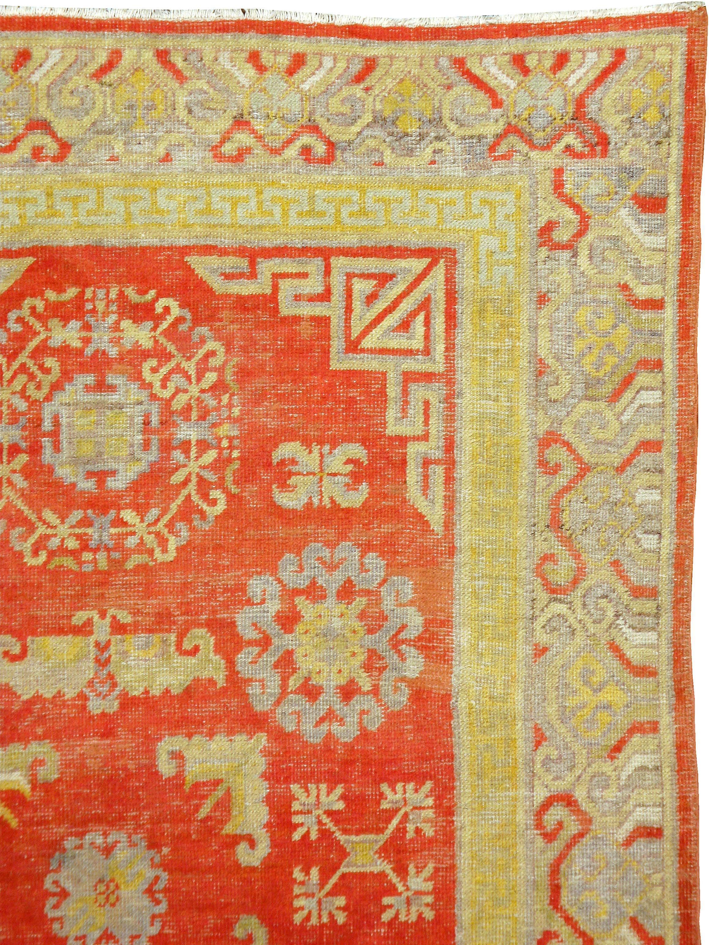 Antiker ostaturkestanischer Khotan-Teppich (Ostturkestanisch) im Angebot