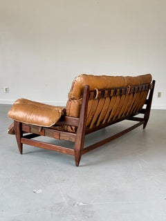 1960s Jean Gillon “Rodeio” Sofa in Original Leather for WoodArt, Brazil.