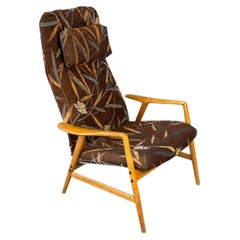 Fauteuil inclinable « Kontur » des années 1950, conçu par Alf Svensson, en hêtre massif, Suède.