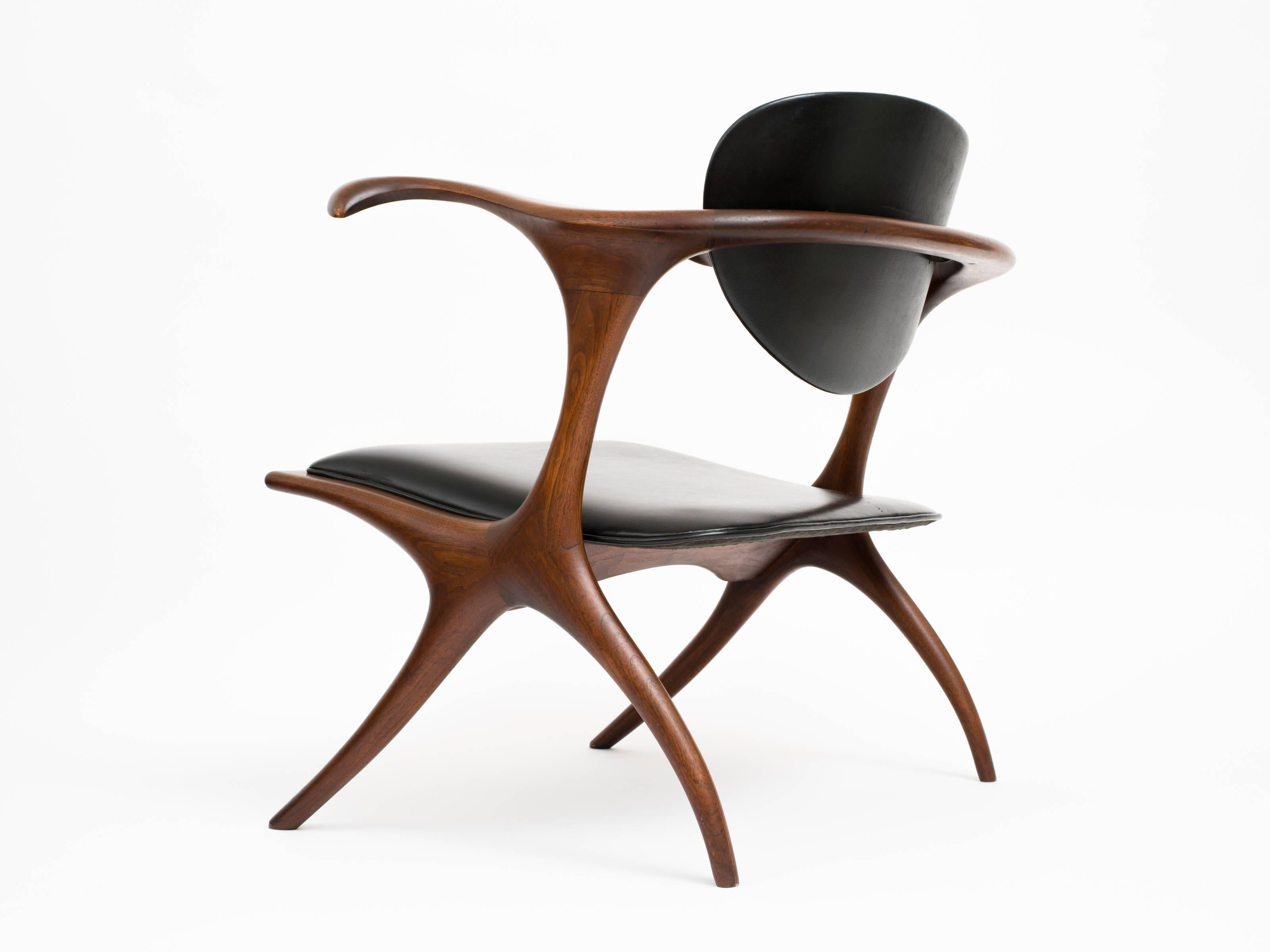 The 'Sculptured' chair was originally designed in 1953 by Pacific Northwest master craftsman and cabinetmaker, Evert Sodergren, and it is the crown jewel of his oeuvre which spanned over 60 years. Part of the first wave of the American Studio Craft