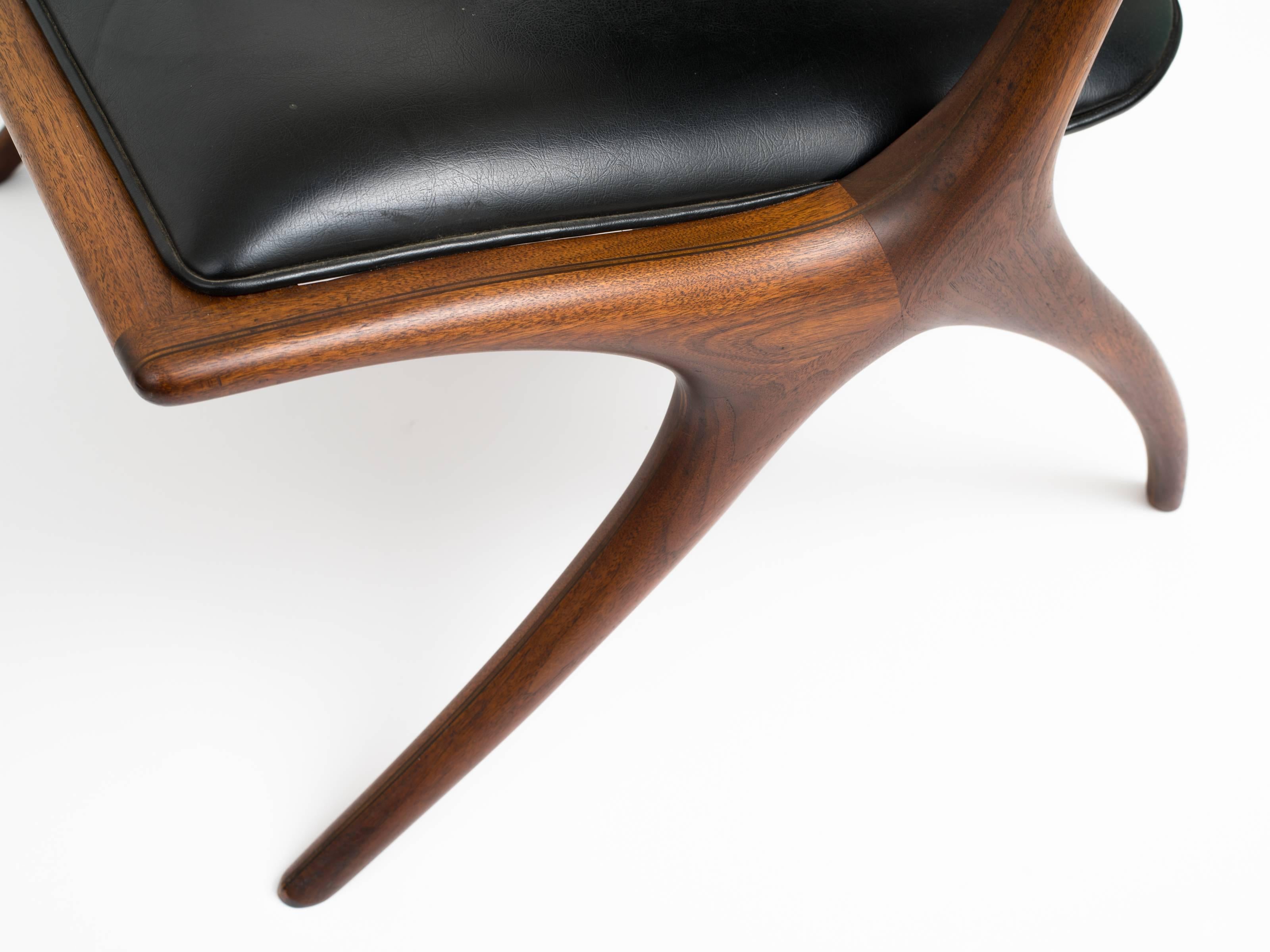 Early and Rare Evert Sodergren Sculptured Chair, c. 1955 In Good Condition For Sale In Brooklyn, NY