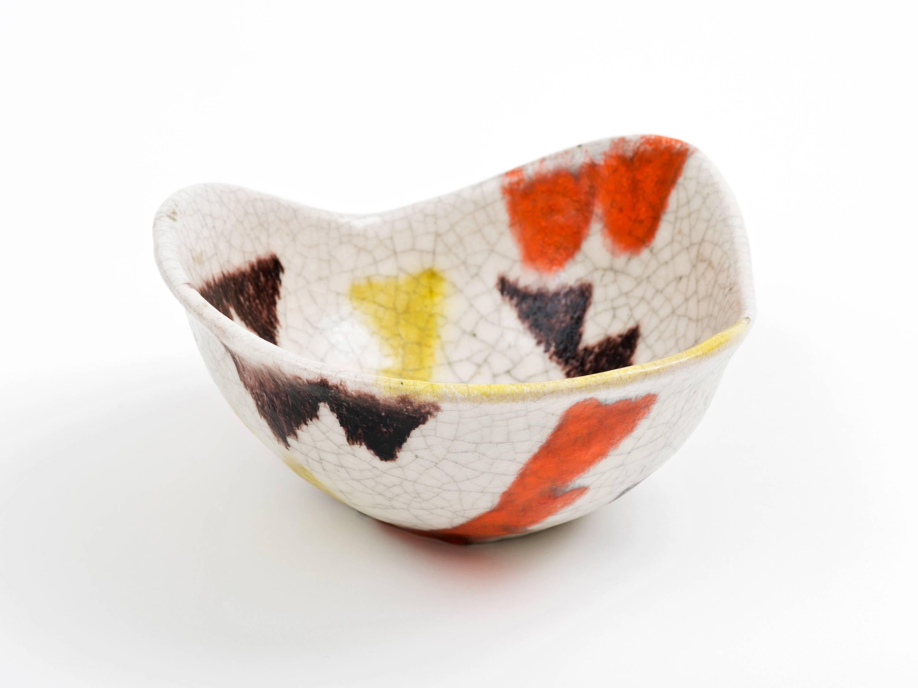 Guido Gambone Free-Form Ceramic Bowl with Tribal Motif, 1950s 2