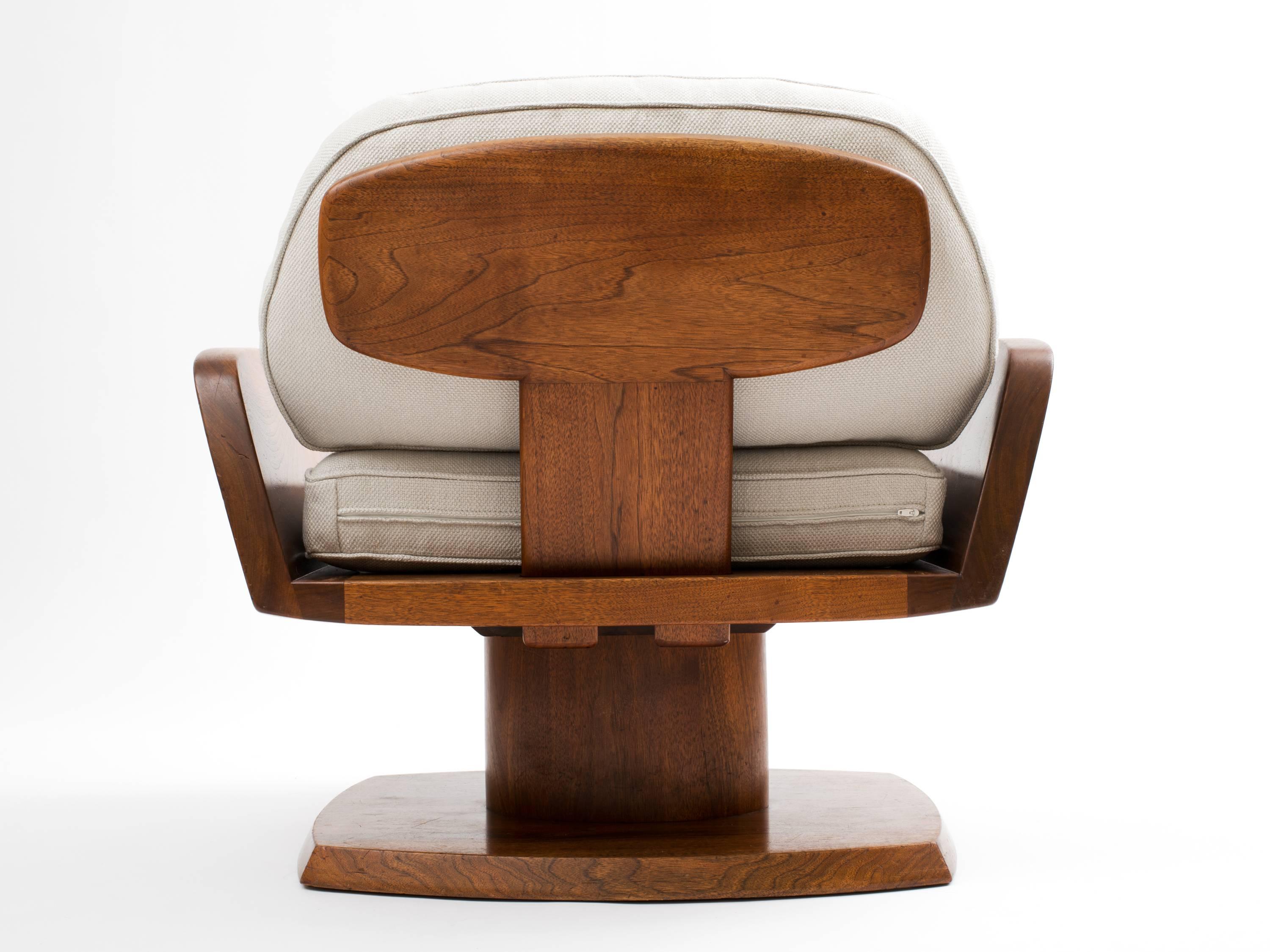 Mid-20th Century Robert Whitley American Studio Craft Movement Upholstered Lounge Chair, 1968