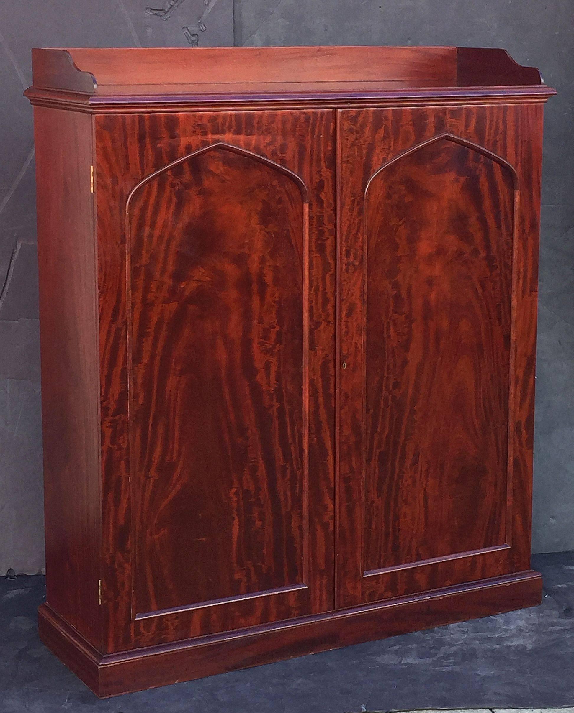 Edwardian Estate Compendium or Collector's Cabinet of Mahogany from England For Sale