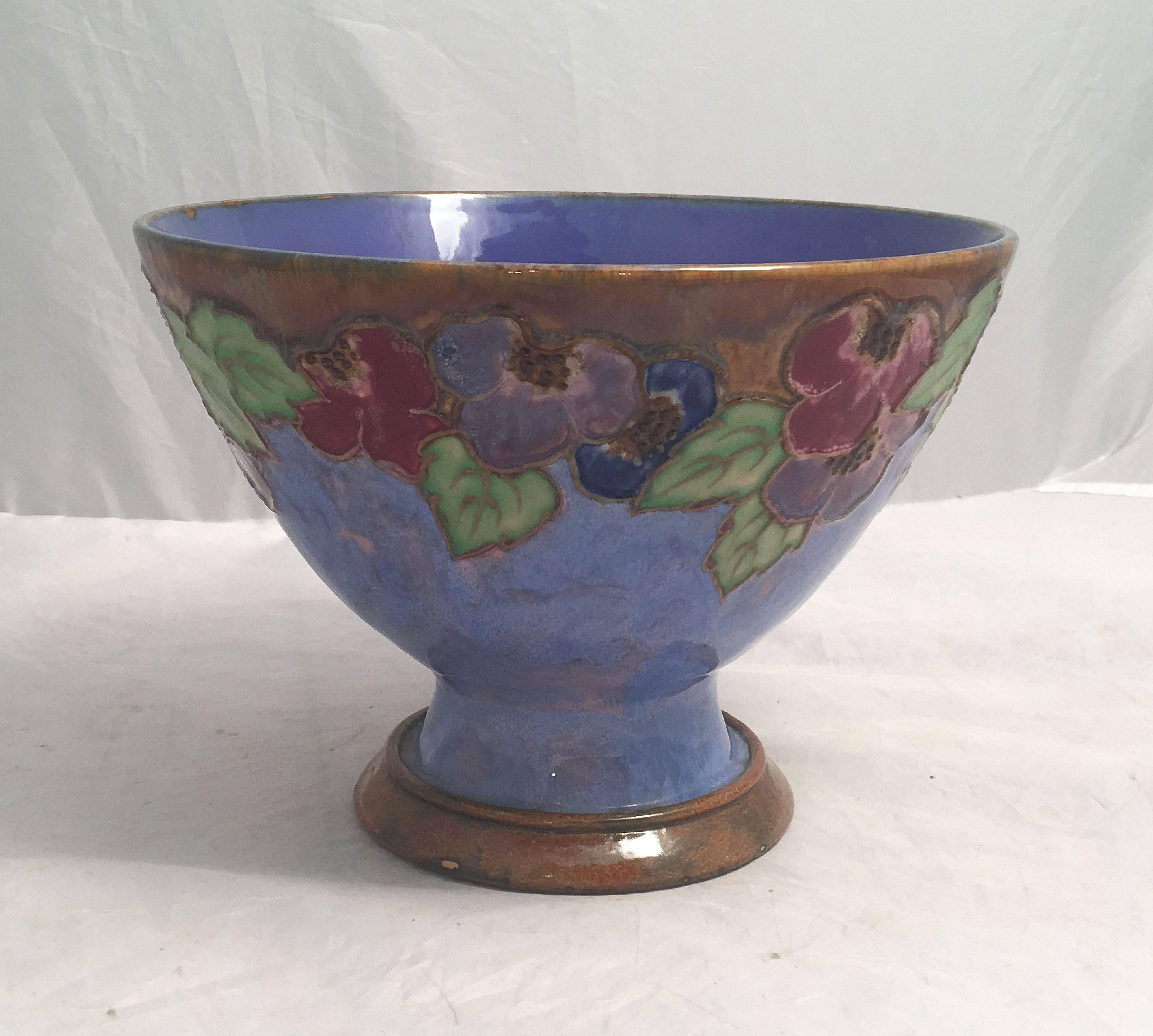 Royal Doulton Schale und Vase aus der Zeit des Arts and Crafts (Töpferwaren) im Angebot