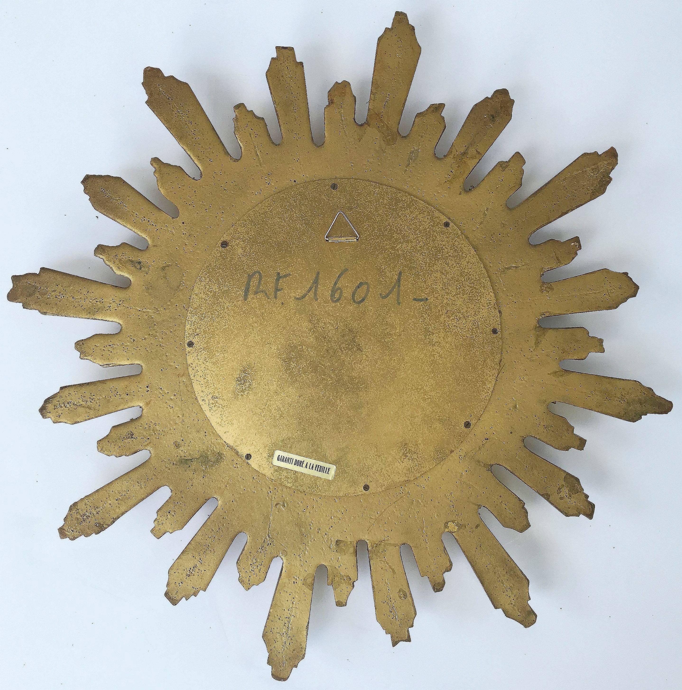 French Gilt Sunburst or Starburst Convex Mirror (Diameter 21 1/4) 5