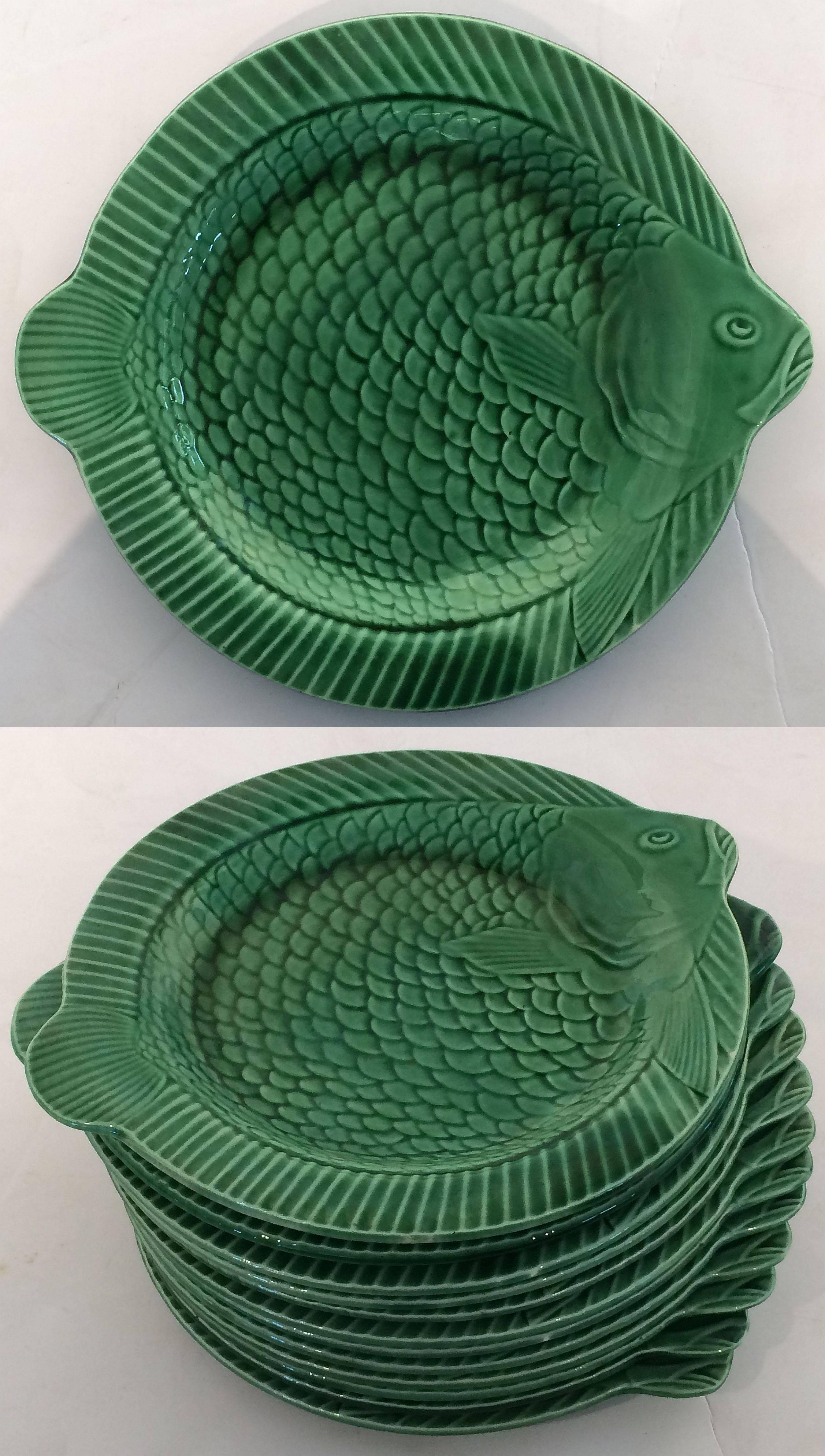 French Green Majolica Fish Set by Sarreguemines In Excellent Condition In Austin, TX