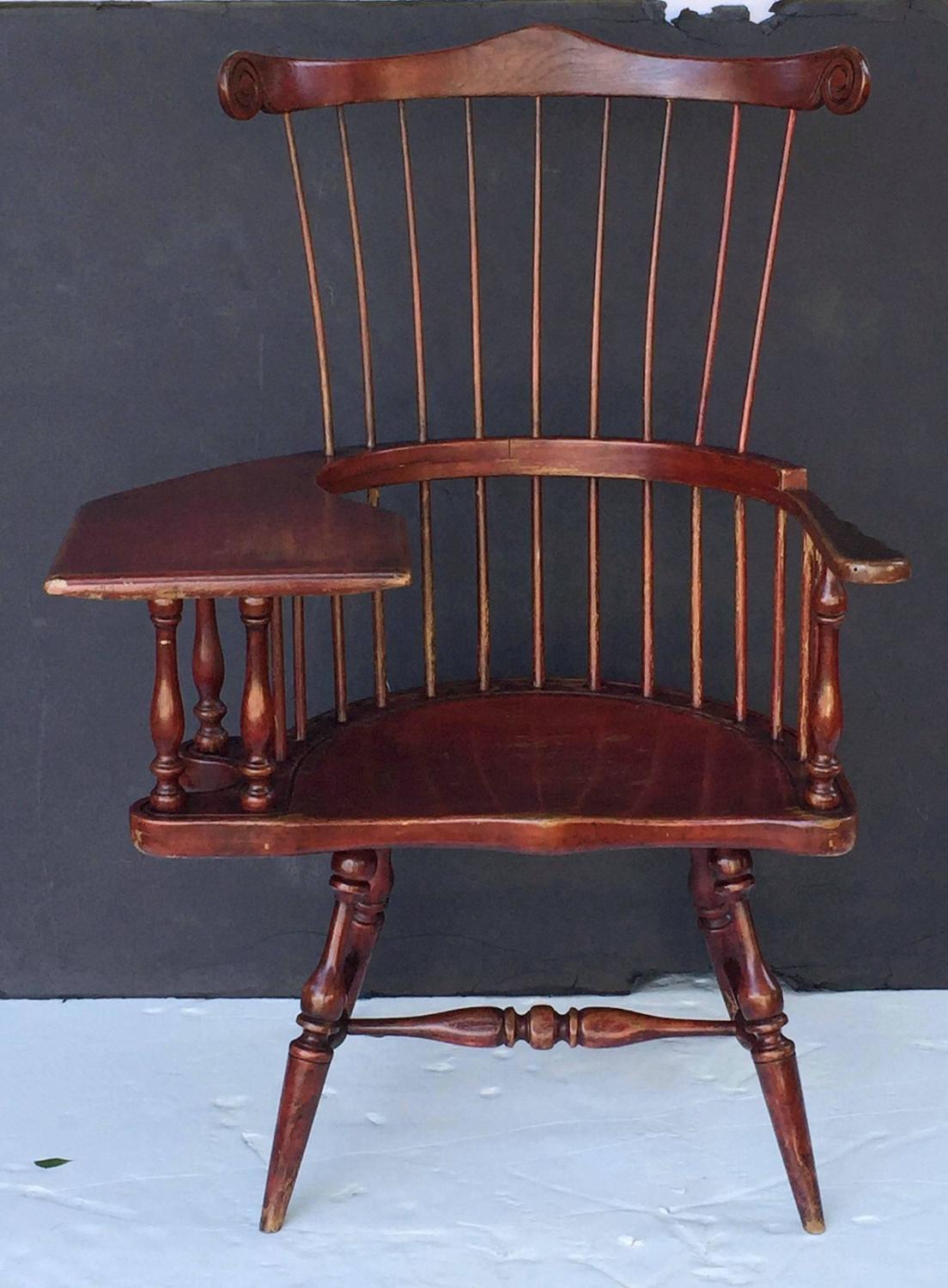 Large American Windsor Desk Chair At 1stdibs