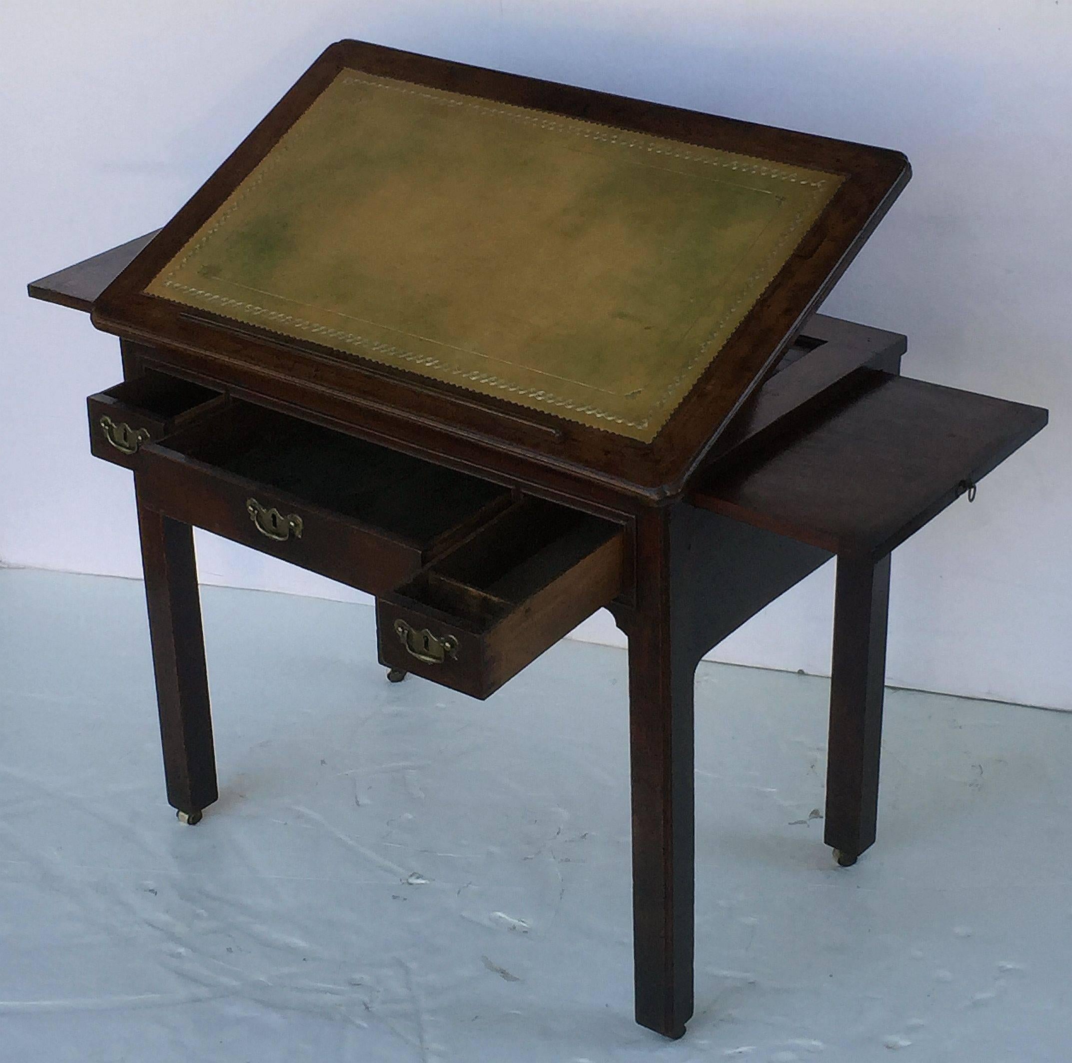 English Architect's Table from the Georgian Era In Excellent Condition In Austin, TX