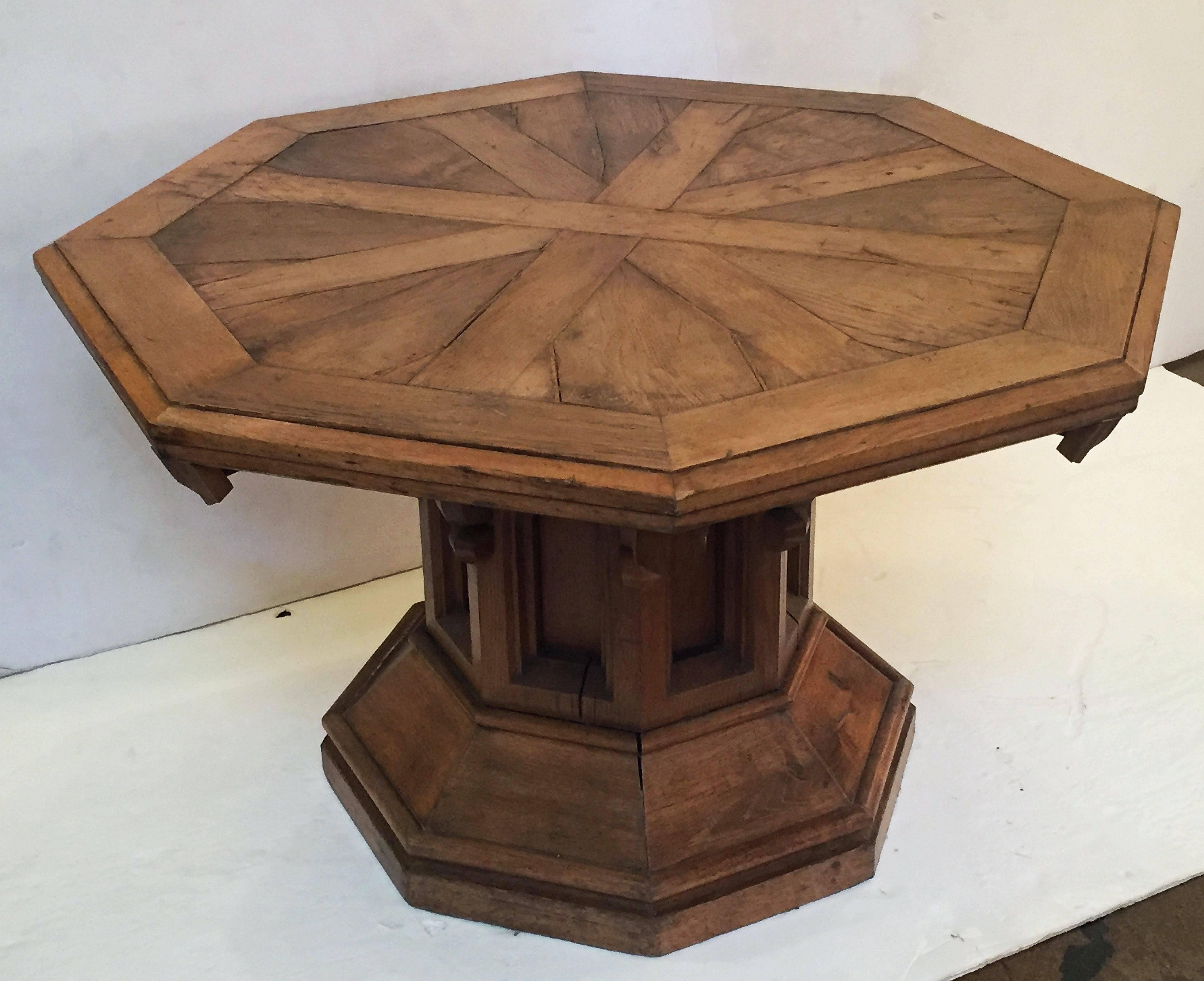 19th Century English Country House Center Table with Octagonal Top