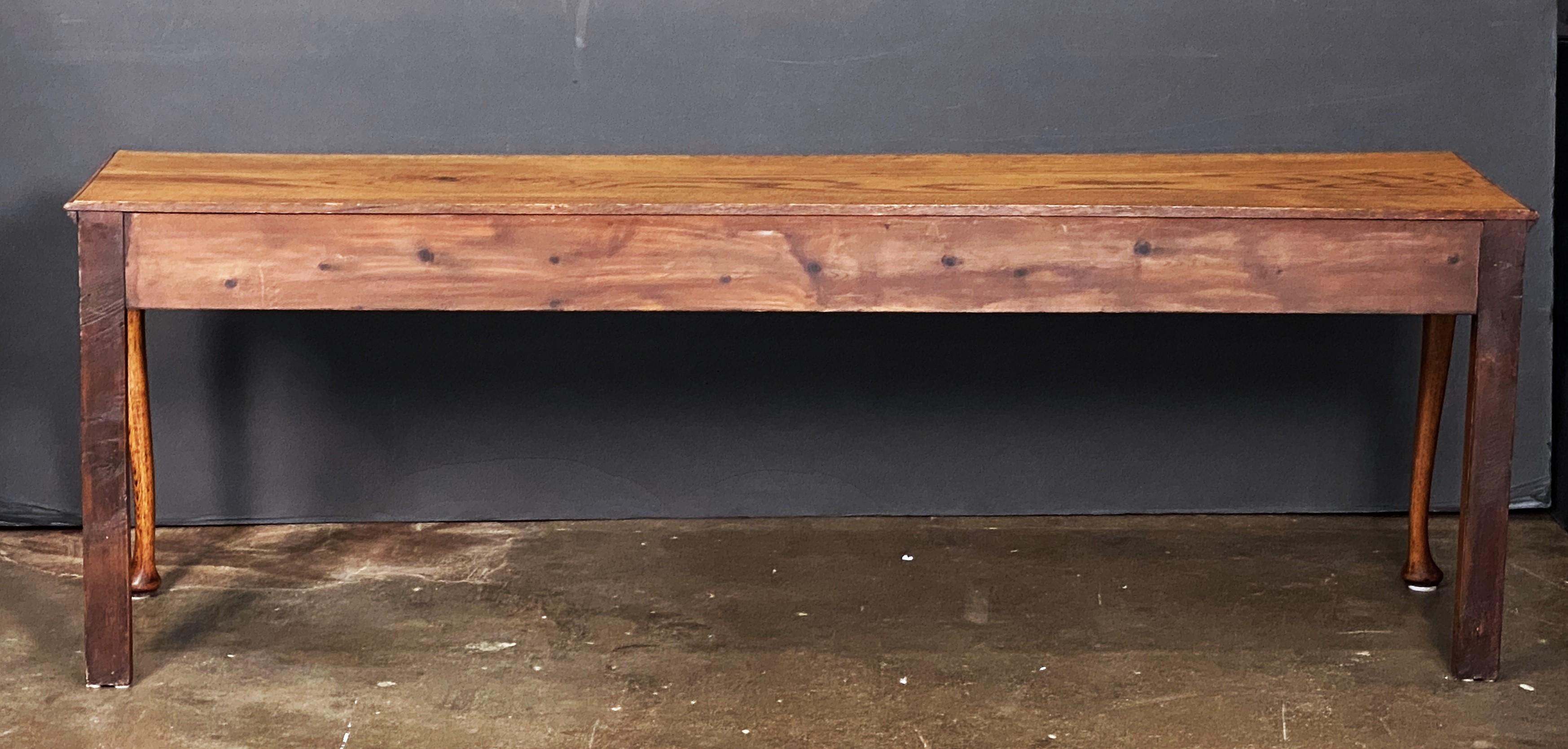 English Grand Hall Bench or Window Seat of Patinated Oak For Sale 6
