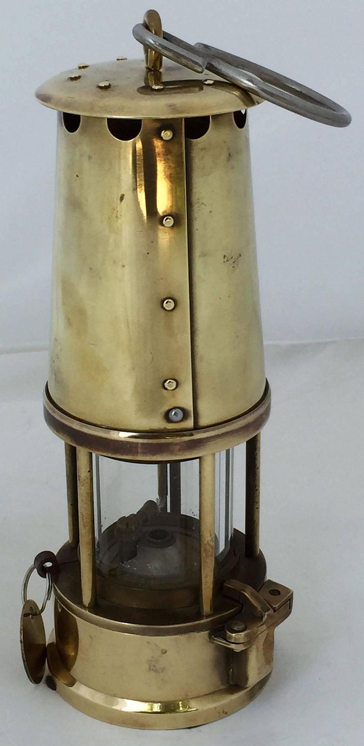 English Miner's Lamp in Brass For Sale at 1stdibs