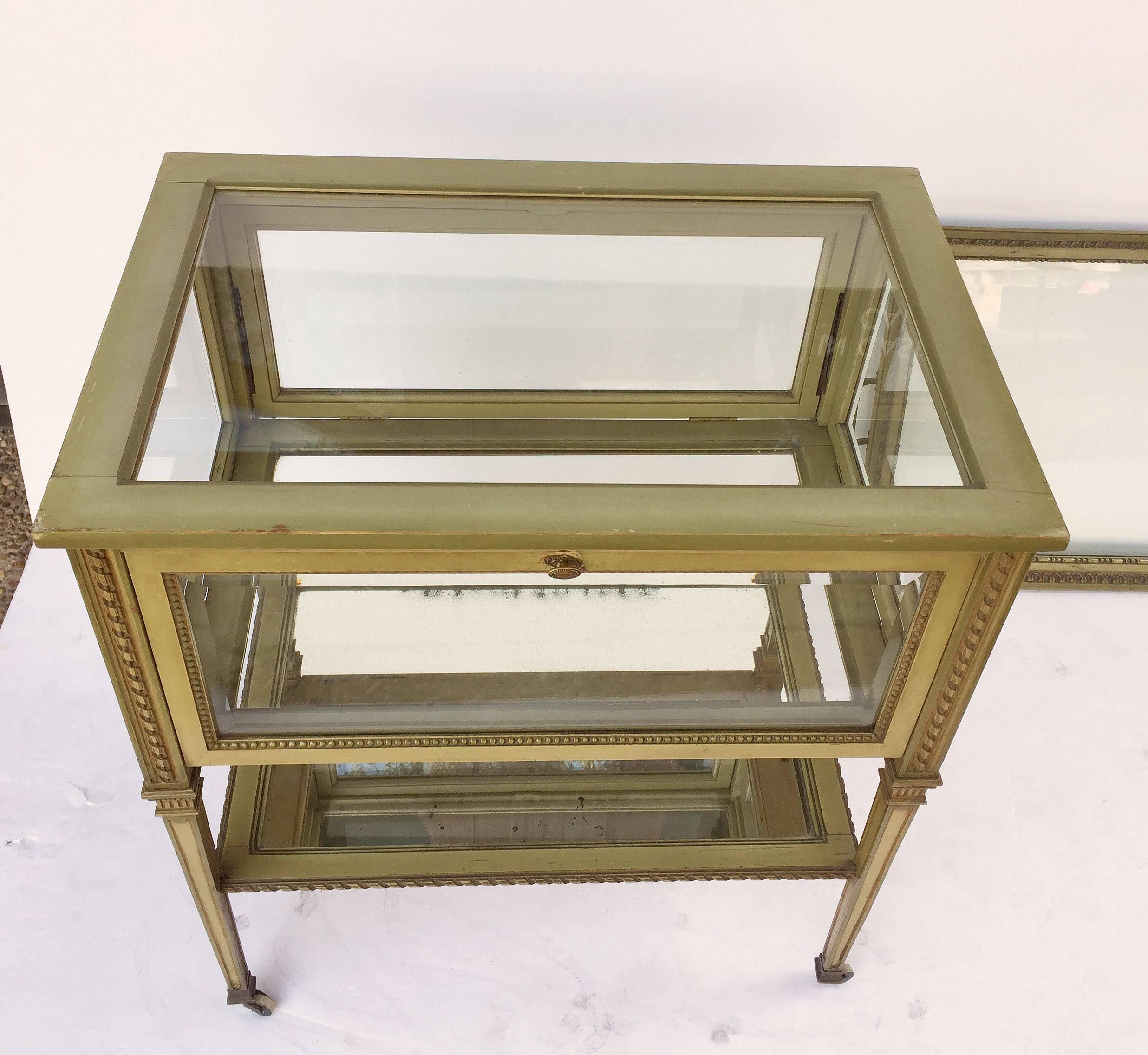 Italian Drinks Cart or Fold-Down Tea Table with Removable Tray Top 1