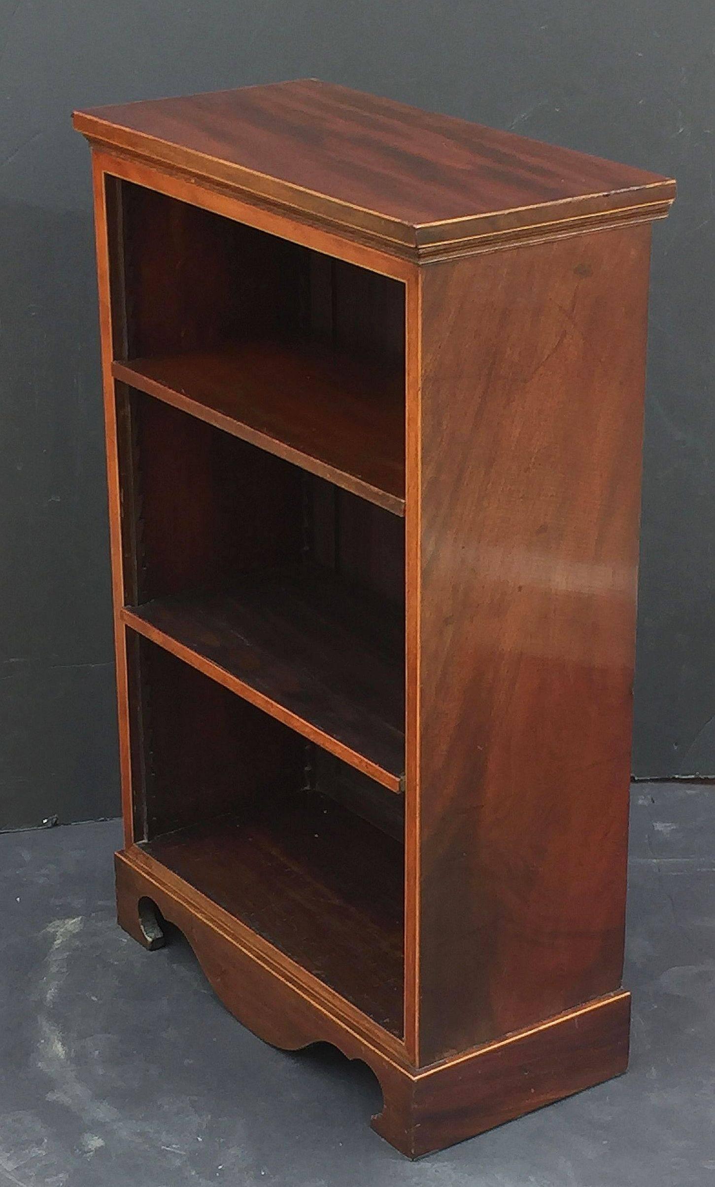 Wood Pair of Scottish Open Bookcases of Mahogany