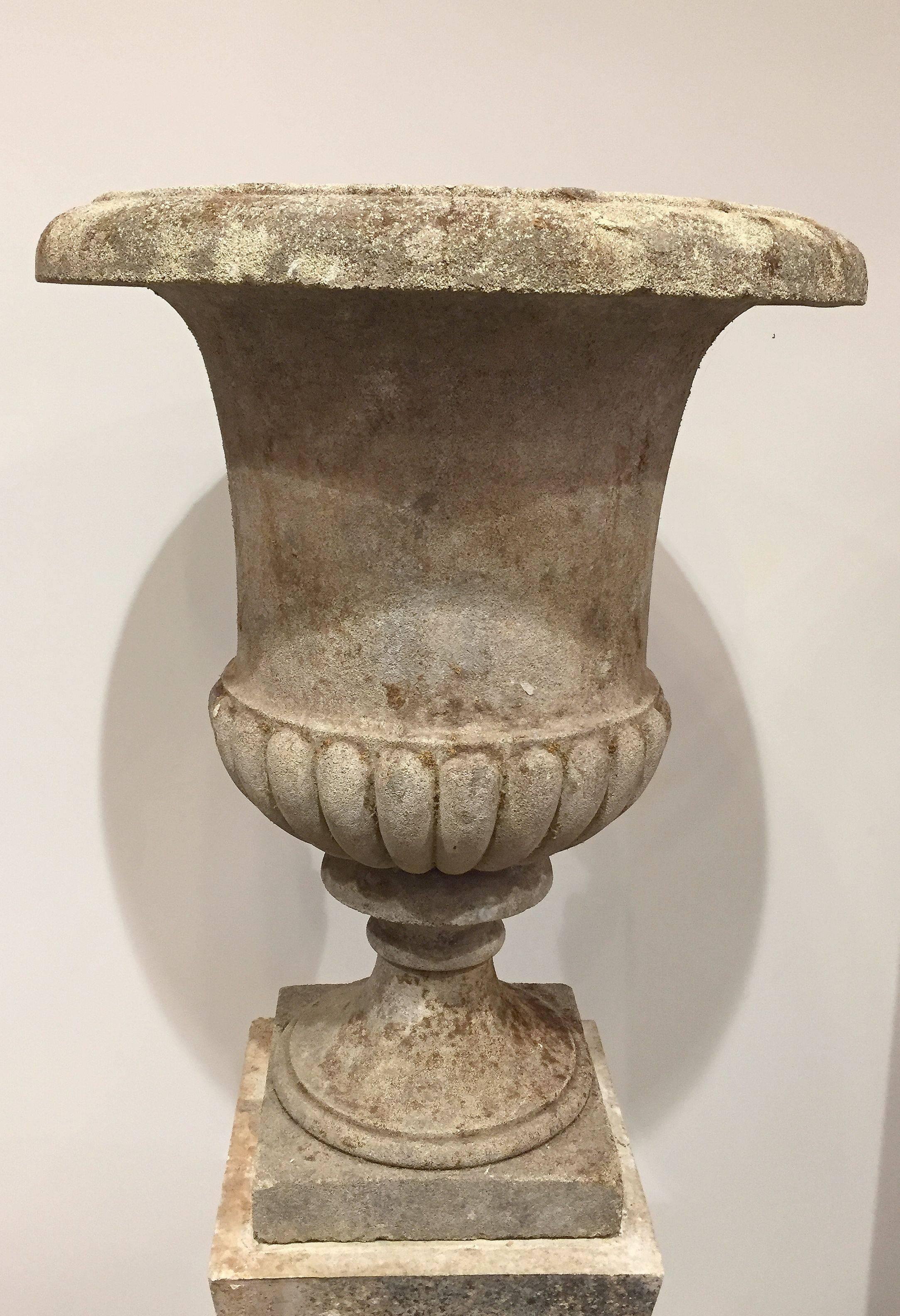 classical urn