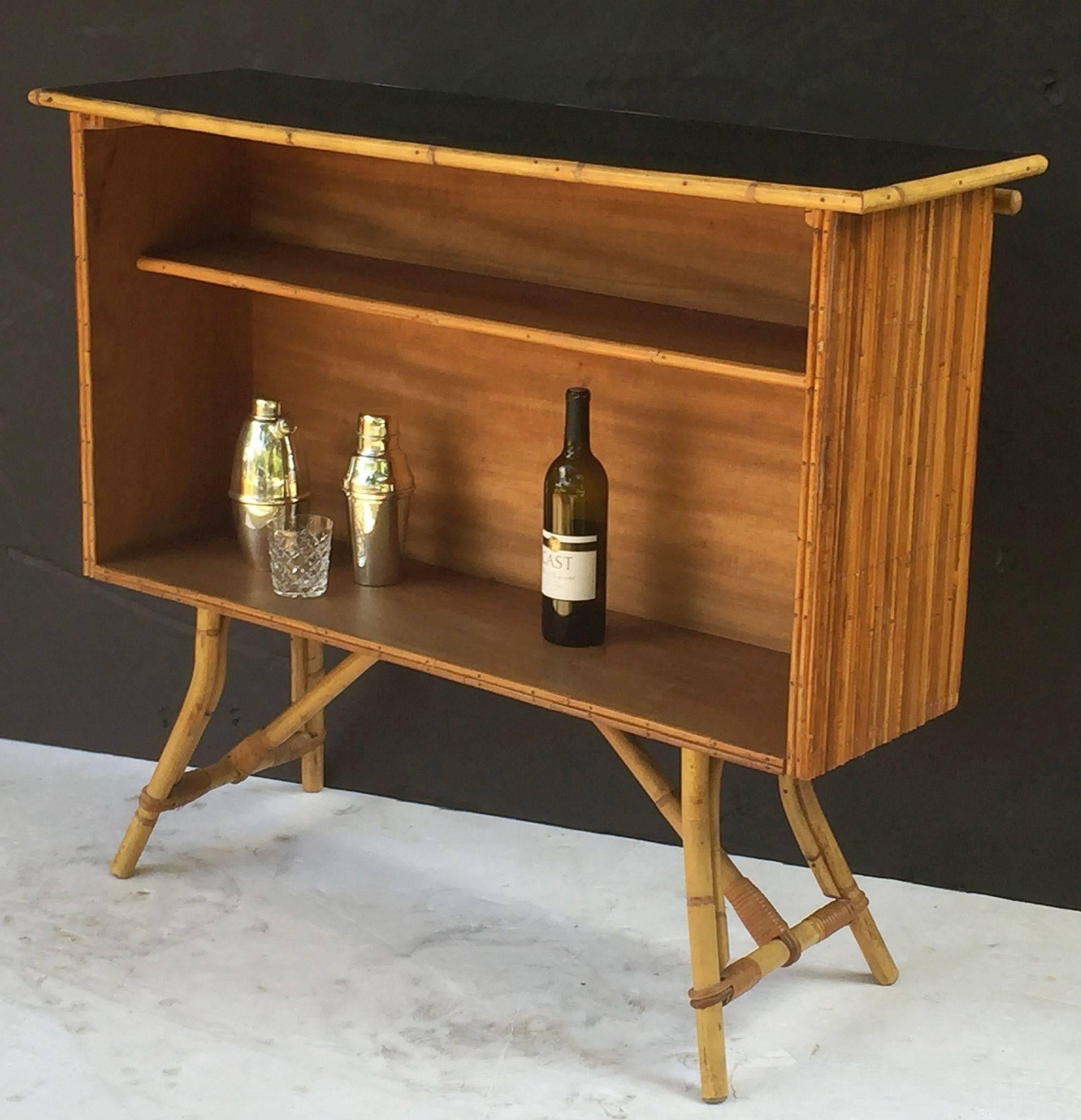 20th Century Mid-Century French Cocktail Bar of Rattan with Lacquered Top 'Louis Sognot'