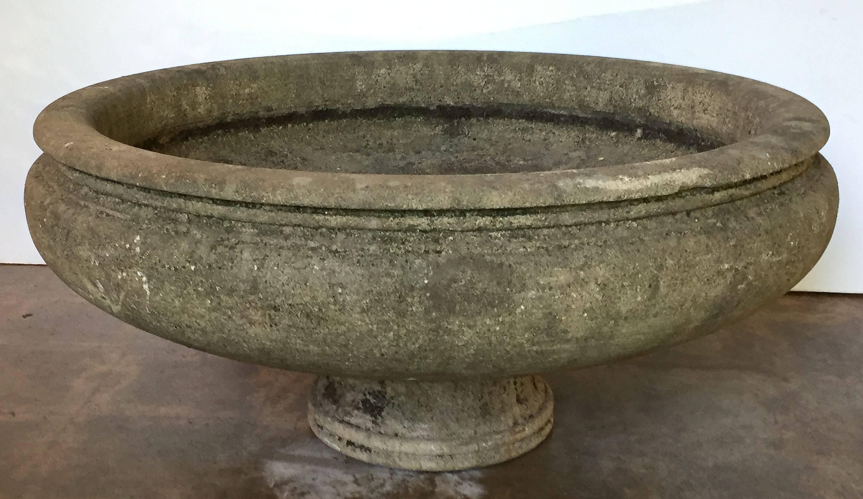 Pair of English Garden Stone Extra Large Round Planters In Excellent Condition In Austin, TX