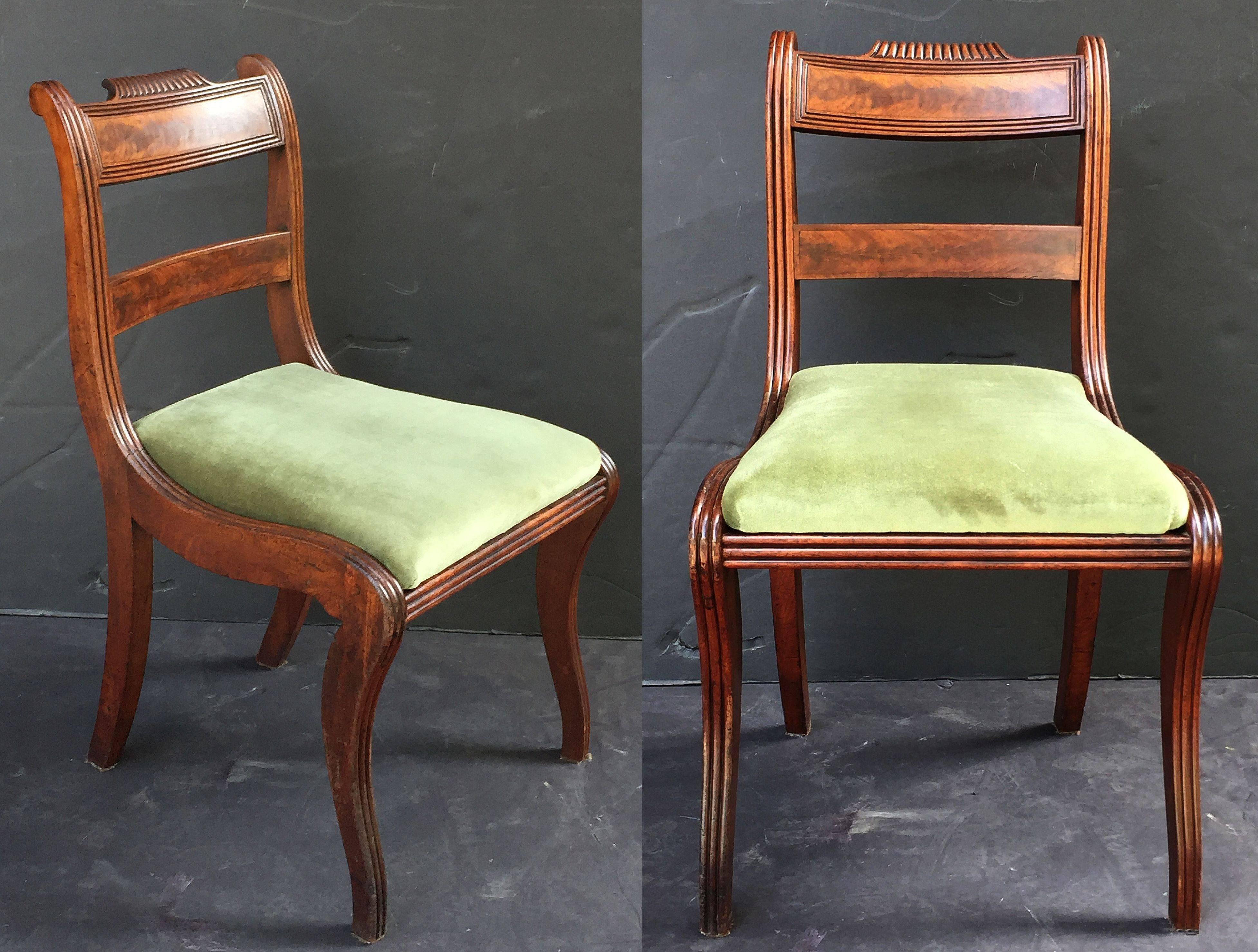 19th Century Set of Scottish Regency Dining Chairs of Mahogany, Two Arms and Six Side Chairs