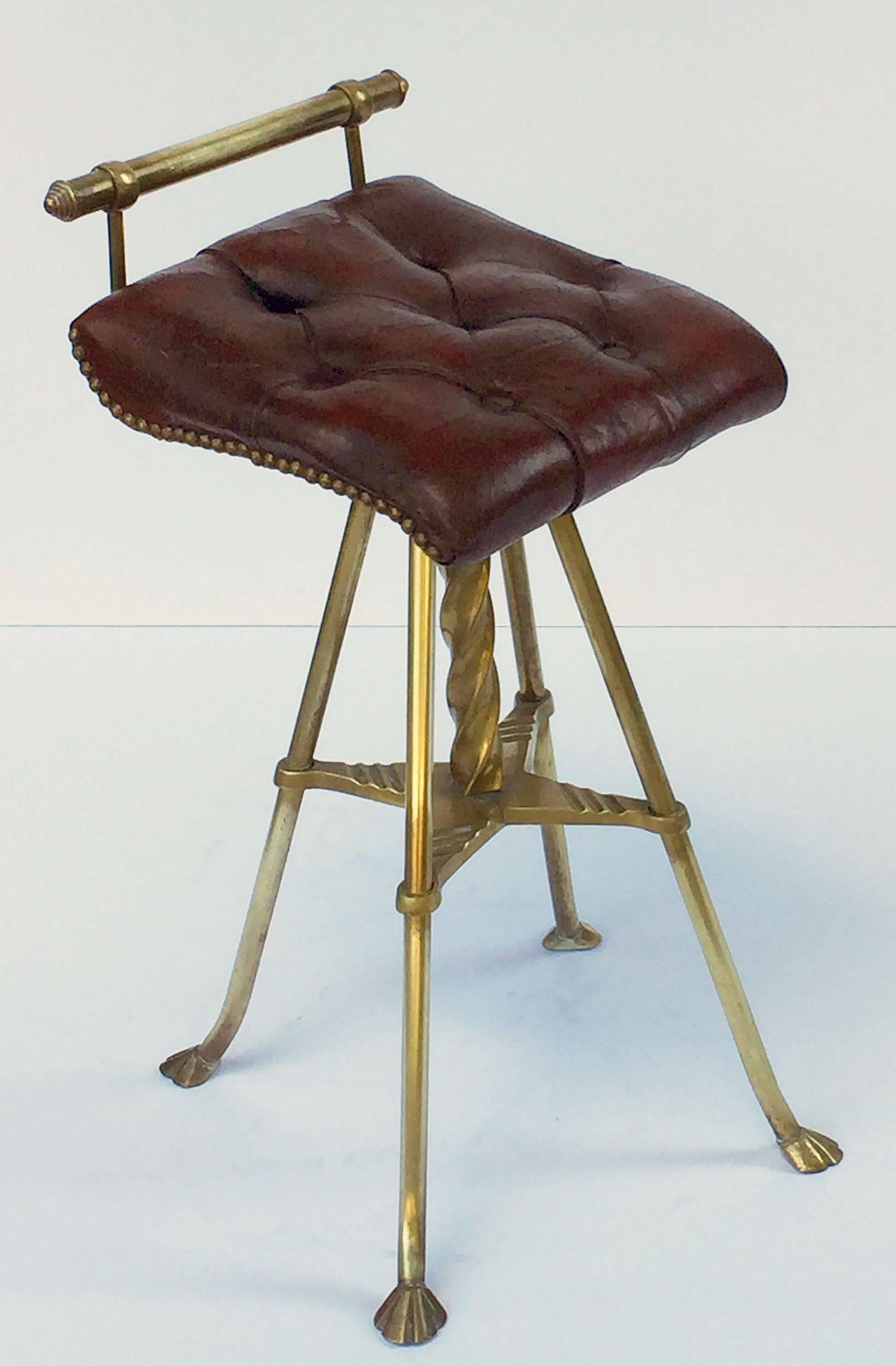 English Harpist's Stool of Brass with Original Button Leather Seat In Excellent Condition In Austin, TX