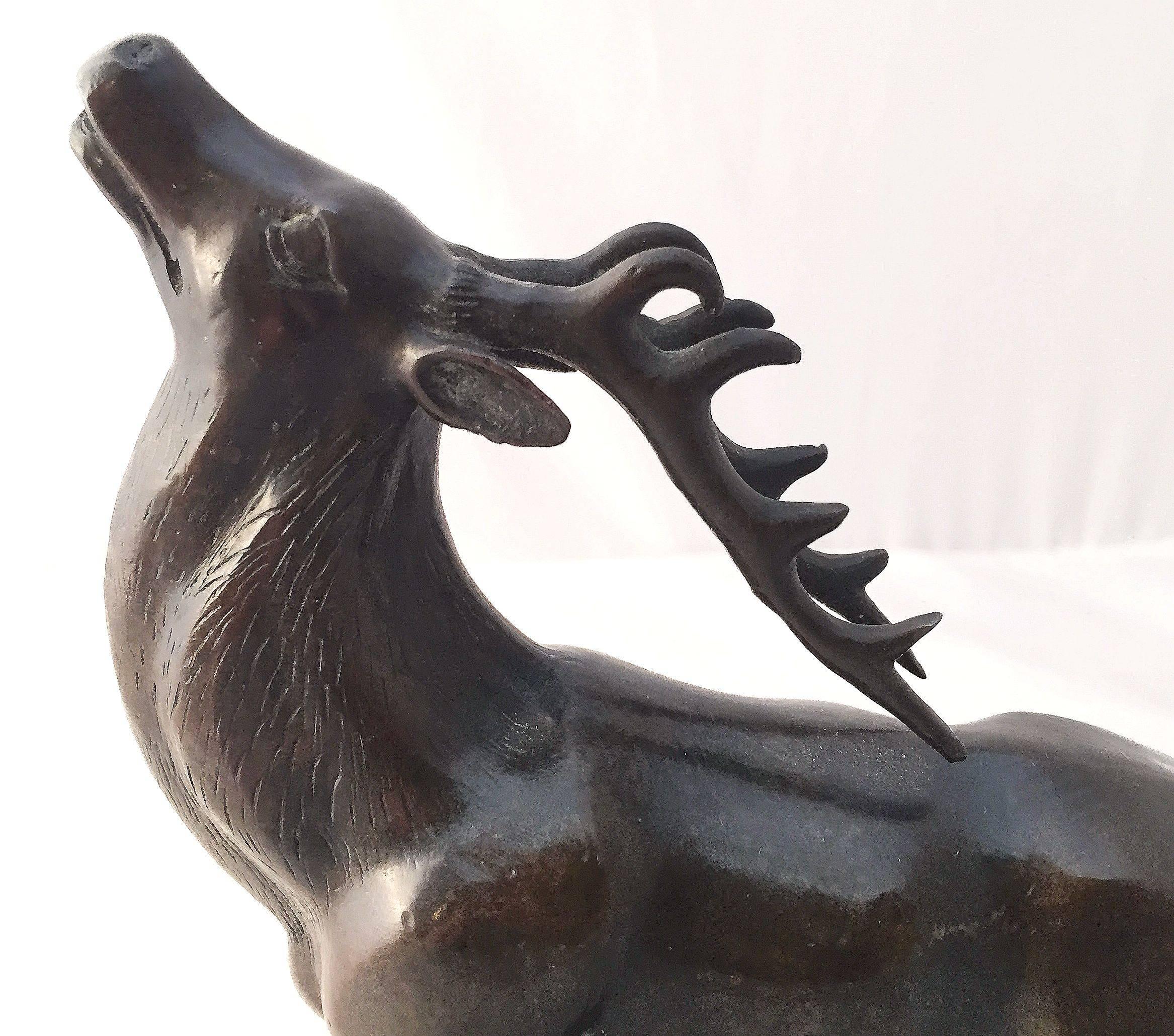 Statue de cerf en bronze français en vente 1